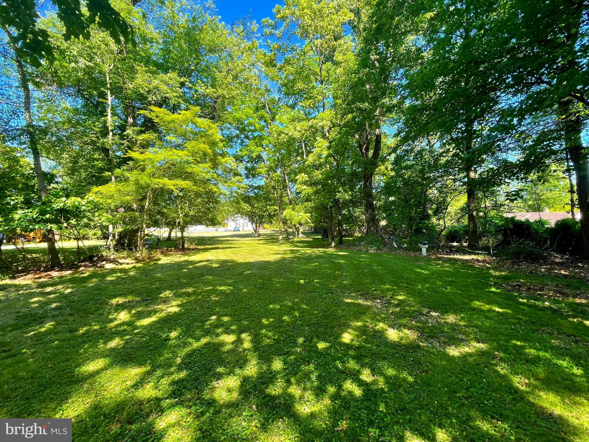 OAK TREE FARMS - Residential