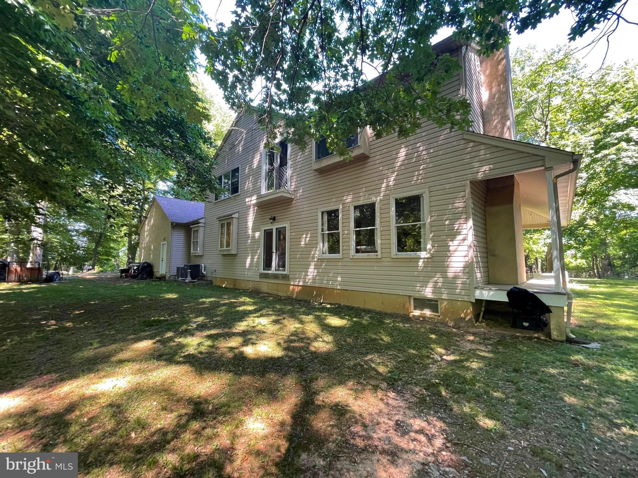 OAK TREE FARMS - Residential