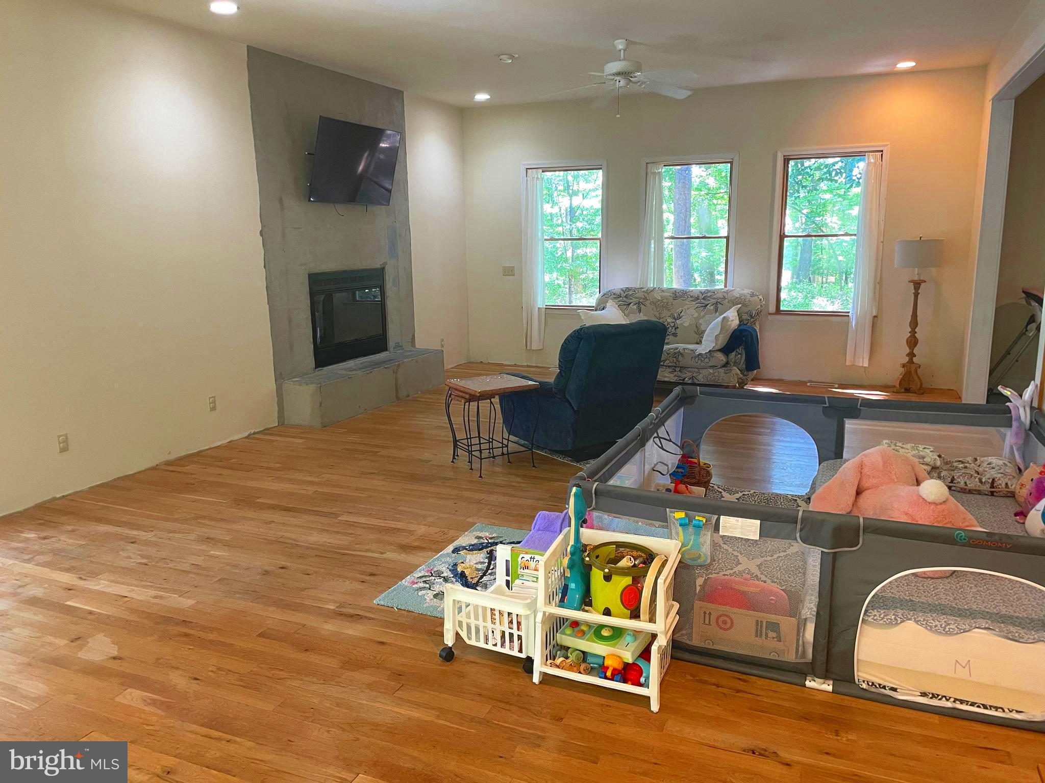 OAK TREE FARMS - Residential
