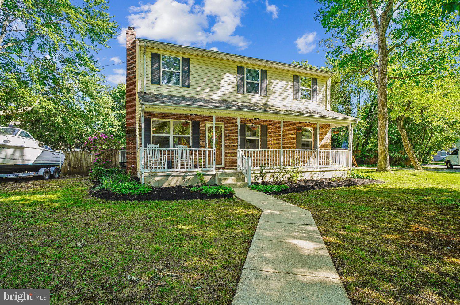 CEDARHURST ON THE BAY - Residential