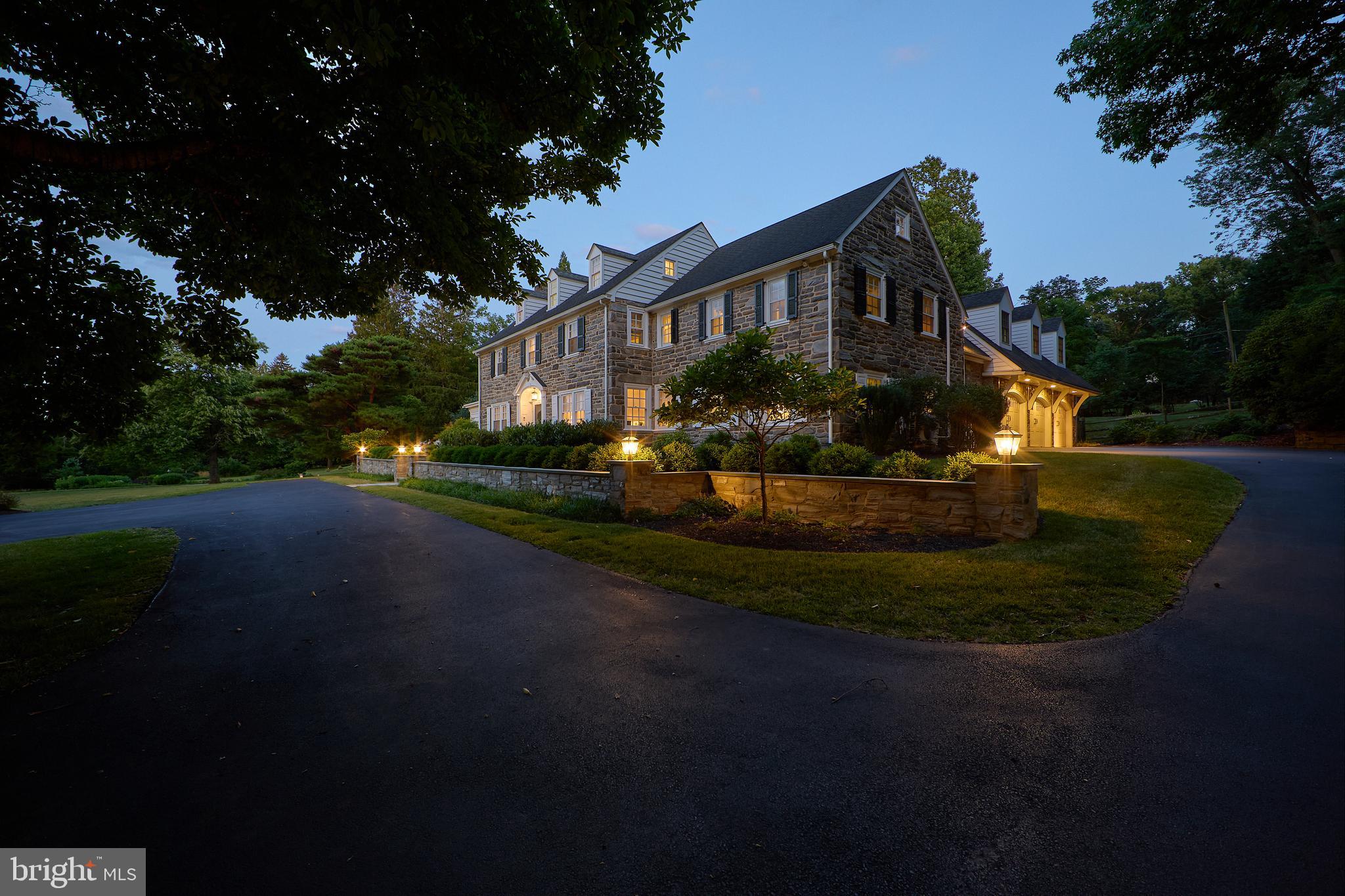 COLONIAL VIL - Residential