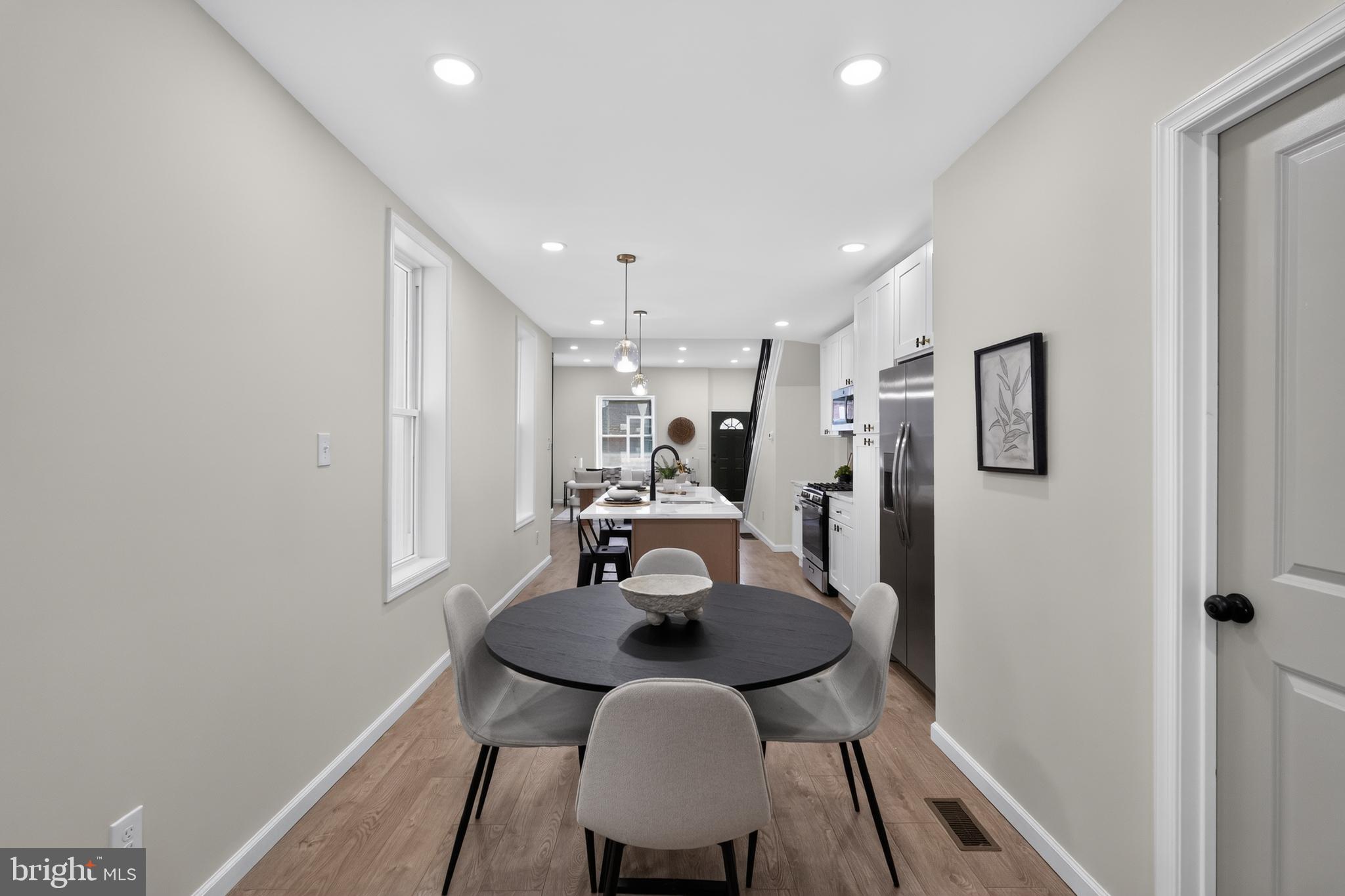 STRAWBERRY MANSION - Residential
