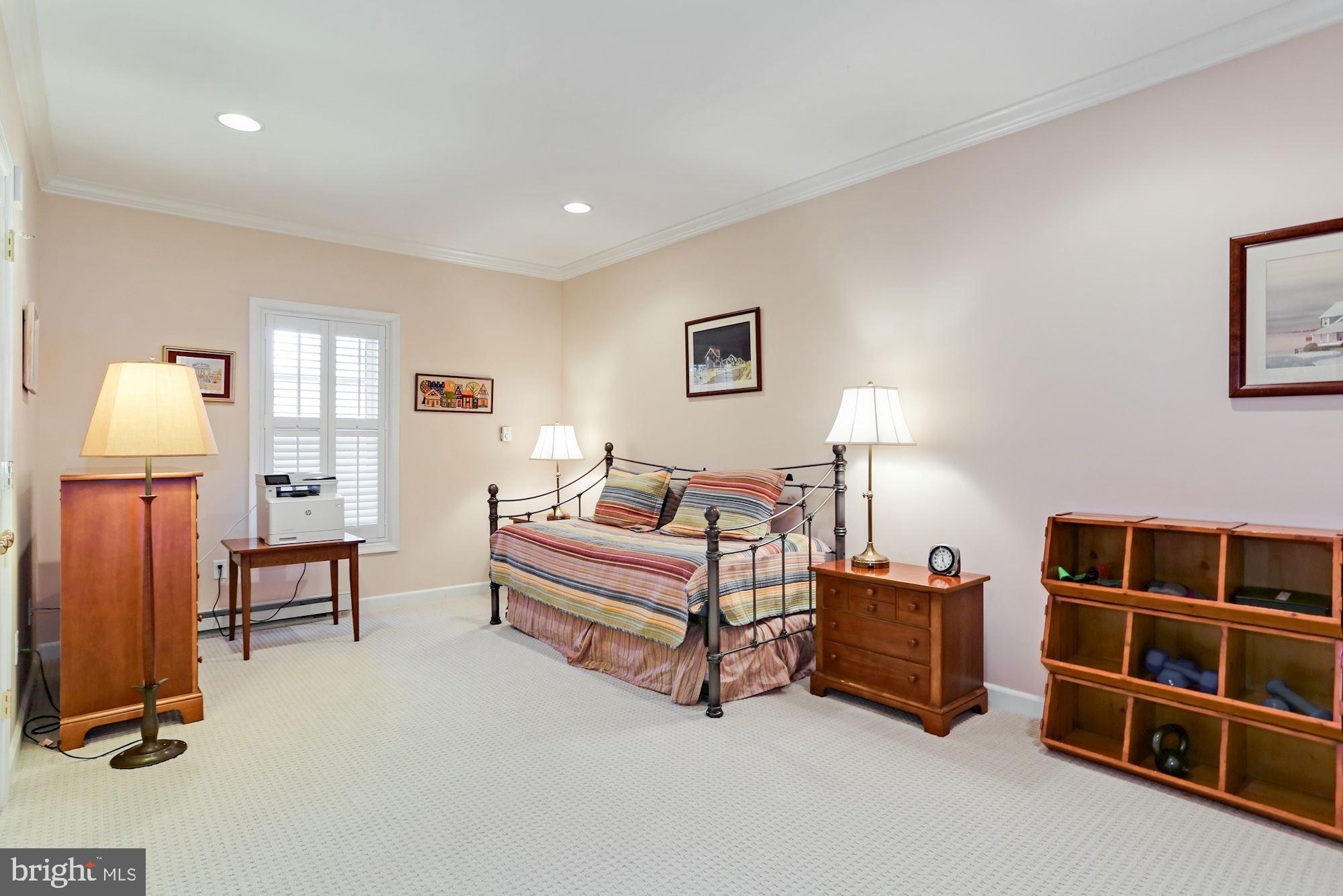 BATTERY HEIGHTS - Residential