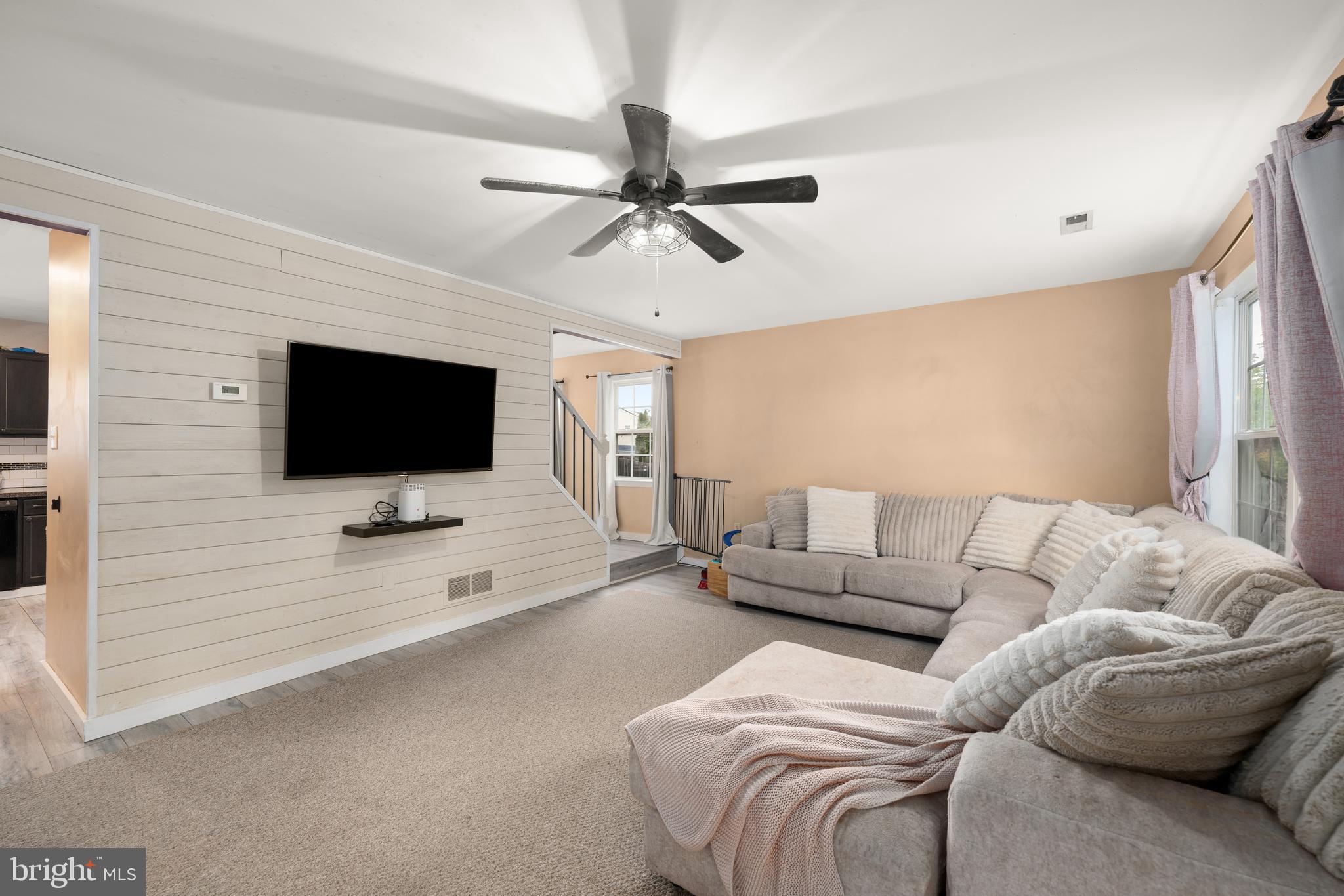 GREENLAWN - Residential