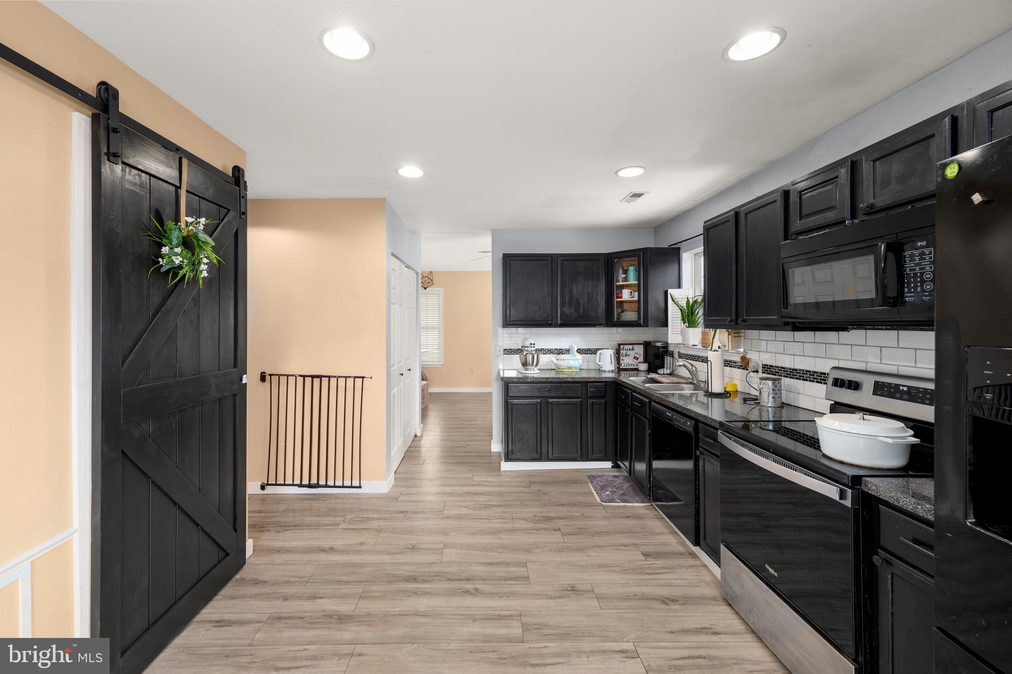 GREENLAWN - Residential