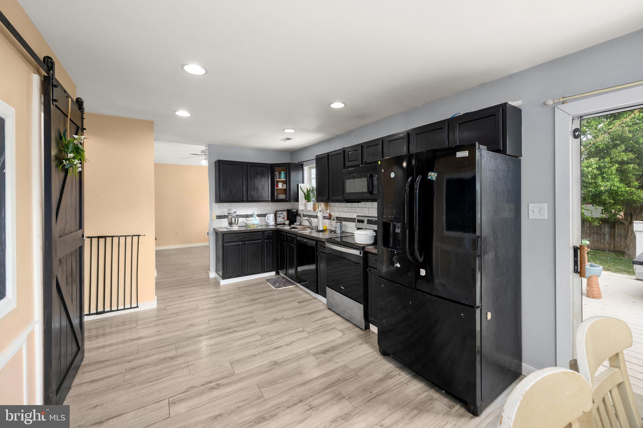 GREENLAWN - Residential