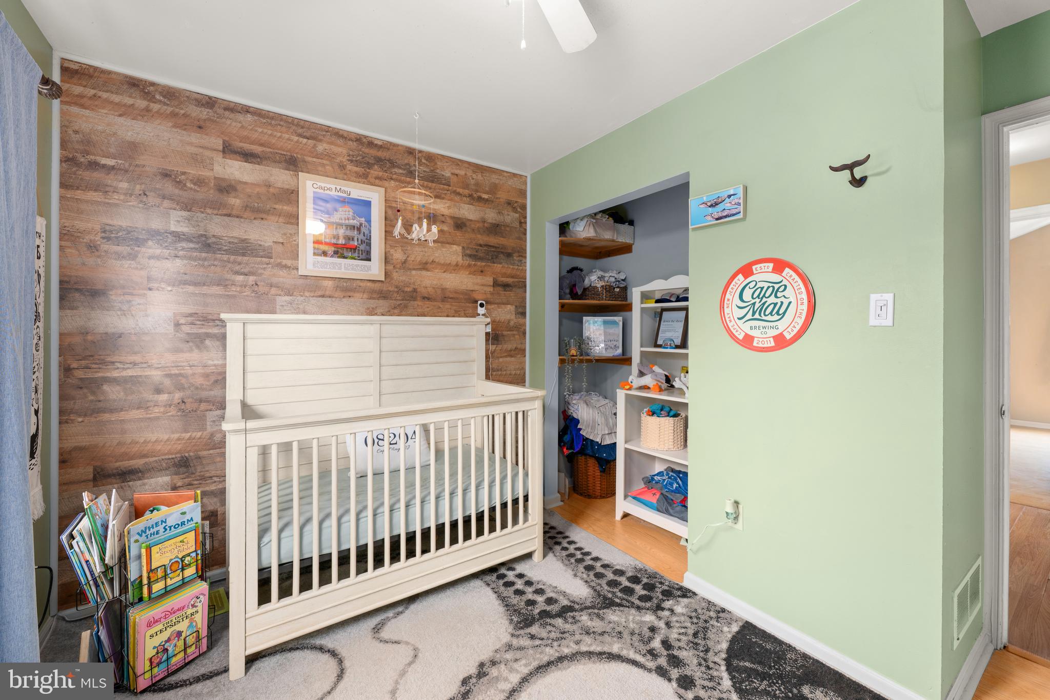 GREENLAWN - Residential