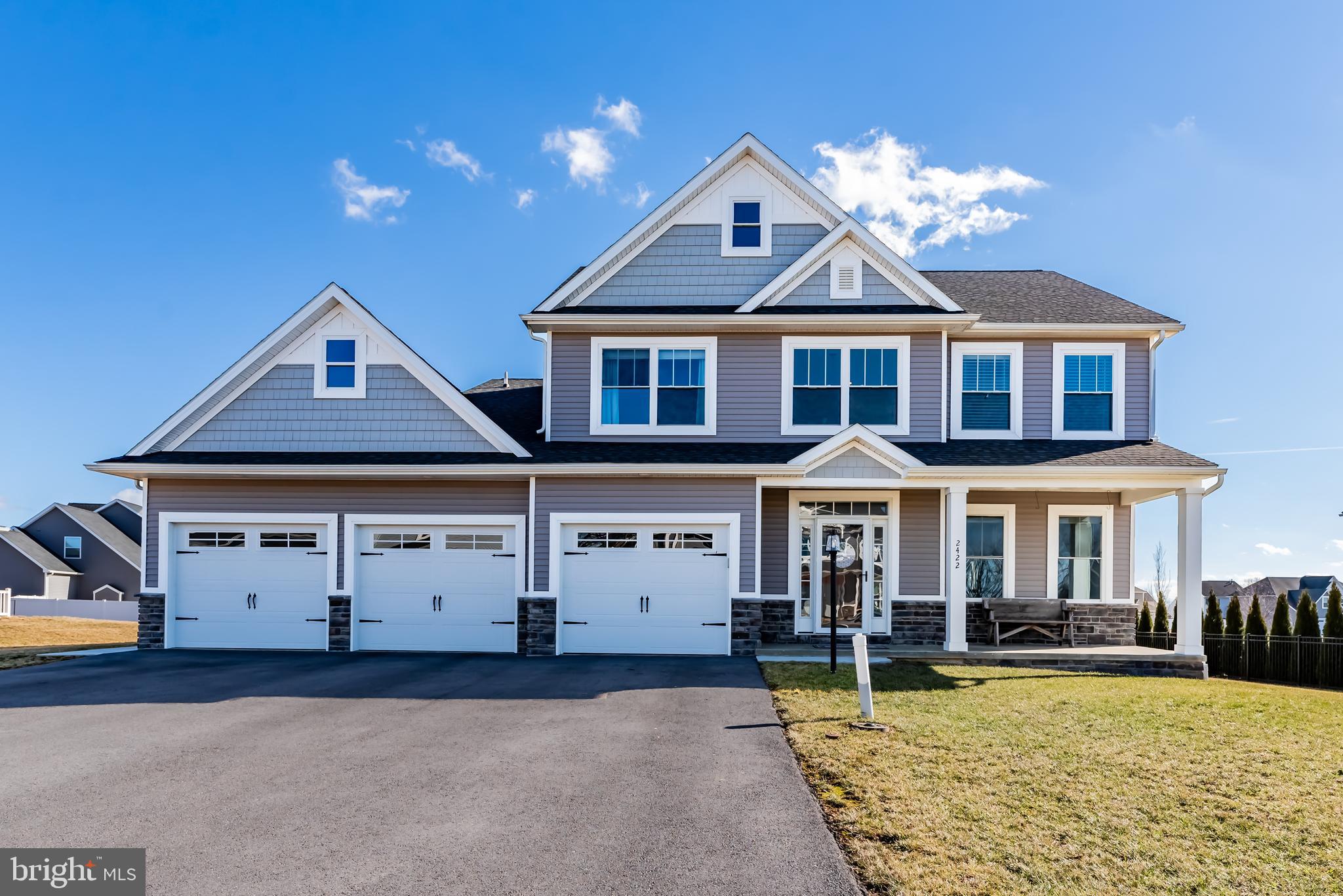 GRAND POINT CROSSING - Residential