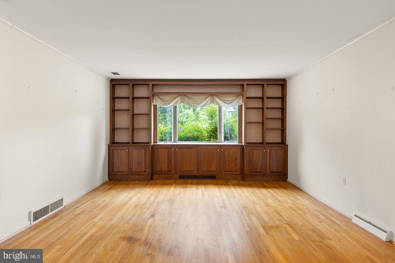 FAIRMONT AVENUE - Residential