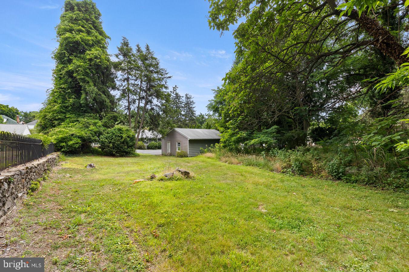 FAIRMONT AVENUE - Residential
