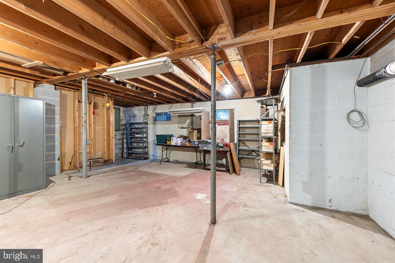 FAIRMONT AVENUE - Residential