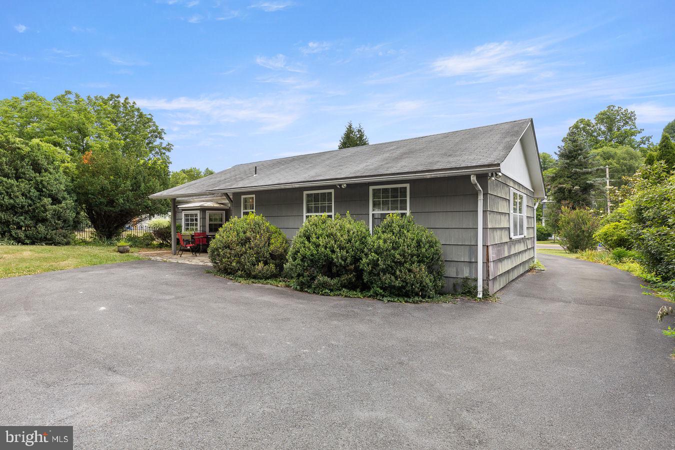 FAIRMONT AVENUE - Residential