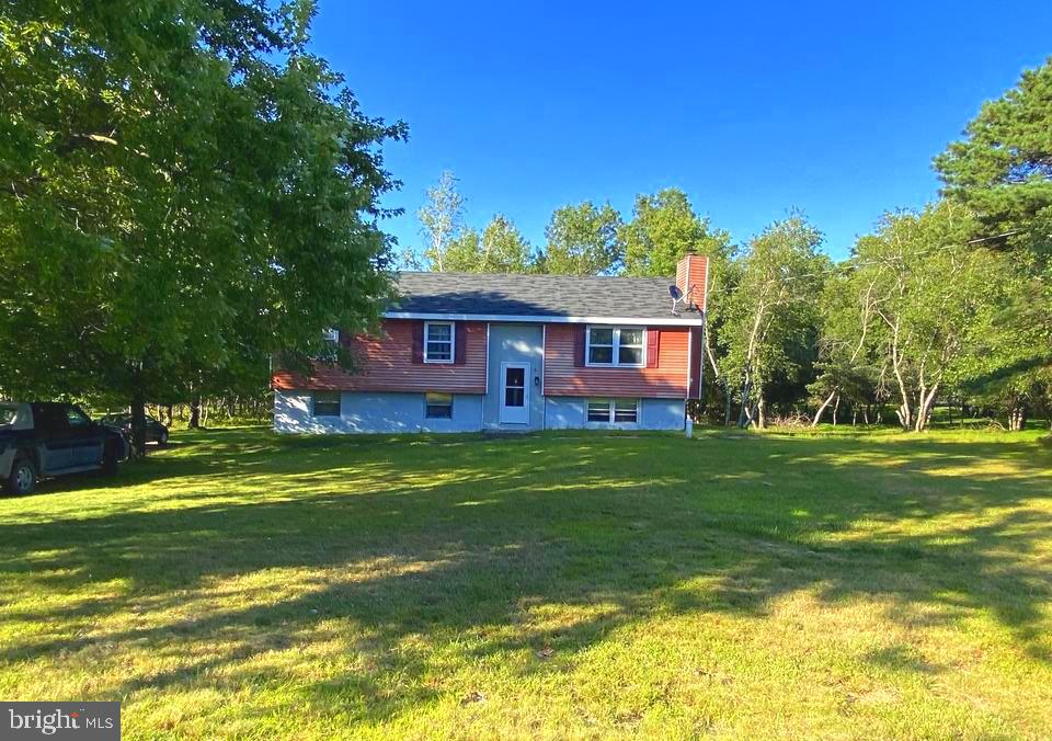 INVESTOR ALERT- FIXER UPPER OPPORTUNITY- OVER 1 ACRE  Mountain lake home in beautiful, clean and quiet Indian Mountain Lakes gated community just 15 minutes from the Turnpike.  Just 1 house away from Winding Way community pool, basketball and tennis courts (no need to drive a golf cart).  Large detached garaged, large shed, paved driveway and large cleared property.  New HW heater and well tank and brand new windows in the property ready to be installed. A great house at a great price, but needs someone able to complete the rehab- owner stopped after demo due to medical emergency.  IML Community has 5 beautiful lakes with beaches for swimming, kayaking, paddle boarding, etc, 2 community pools, a fun and active clubhouse (community breakfasts, holiday dinners and parties, bingo, crafts, yard sales, etc), beach playgrounds, wonderful walking trails, amazing wildlife (bears, deer, coyotes, foxes, and plenty of birds- just sit on your high deck and enjoy!) 24-hour guarded gates, near all major Pocono attractions including parks and skiing! 5 mins to the Poconos Racetrack, 15 mins to Lake Harmony & Split Rock Resort, Boulder Park,  Hickory Run State Park, Hawk Falls and Saylorsville Water Falls,  mins to Blue Mountain Skiing and Great Wolf Lodge, 30 mins to  Jim Thorpe (Pennsylvania's little Switzerland) and Lehigh Gorge State Park & Waterfalls, 20 mins to Kalahari Resorts & Convention Center, 15 mins to Country Junction World's Largest General Store and so many more awesome Poconos Attractions!  VERY STRONG Airbnb business potential (this community allows short term rentals!).  Only 1.5 hours from Philly, Bucks County, less than 2 hours to NJ/NYC.
Owner is ready to sell!