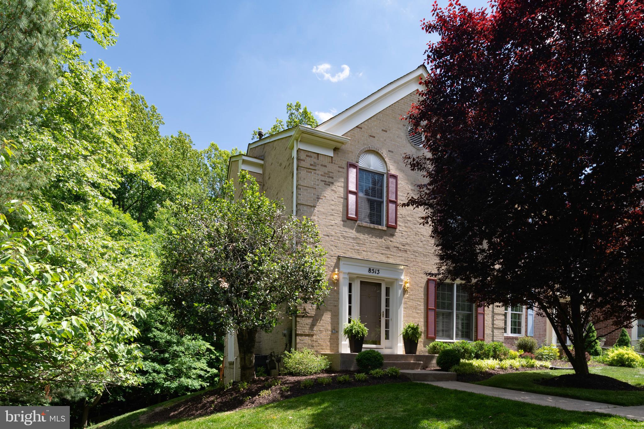 TOWNHOMES OF TIMBERLAND - Residential