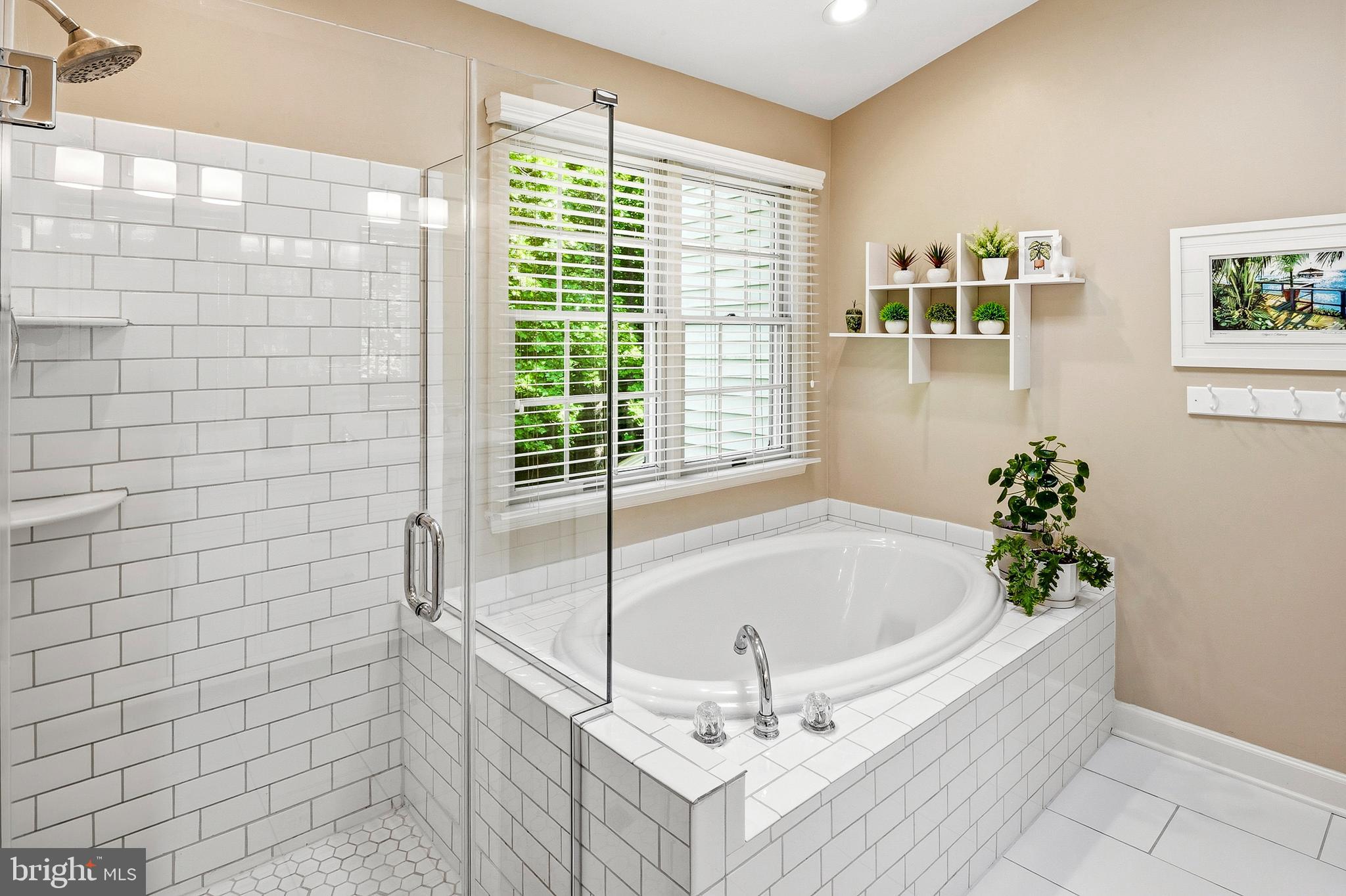 TOWNHOMES OF TIMBERLAND - Residential
