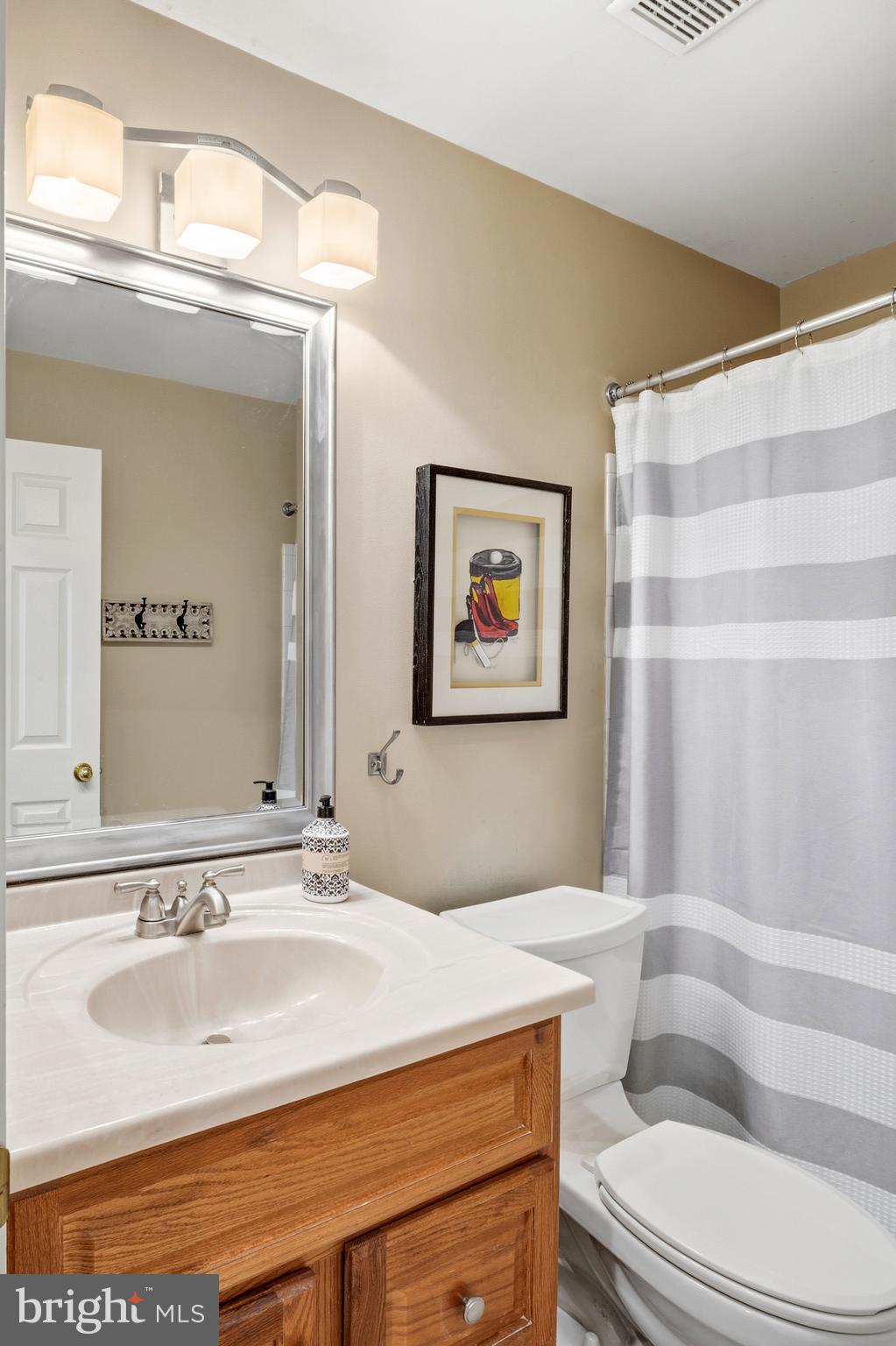 TOWNHOMES OF TIMBERLAND - Residential