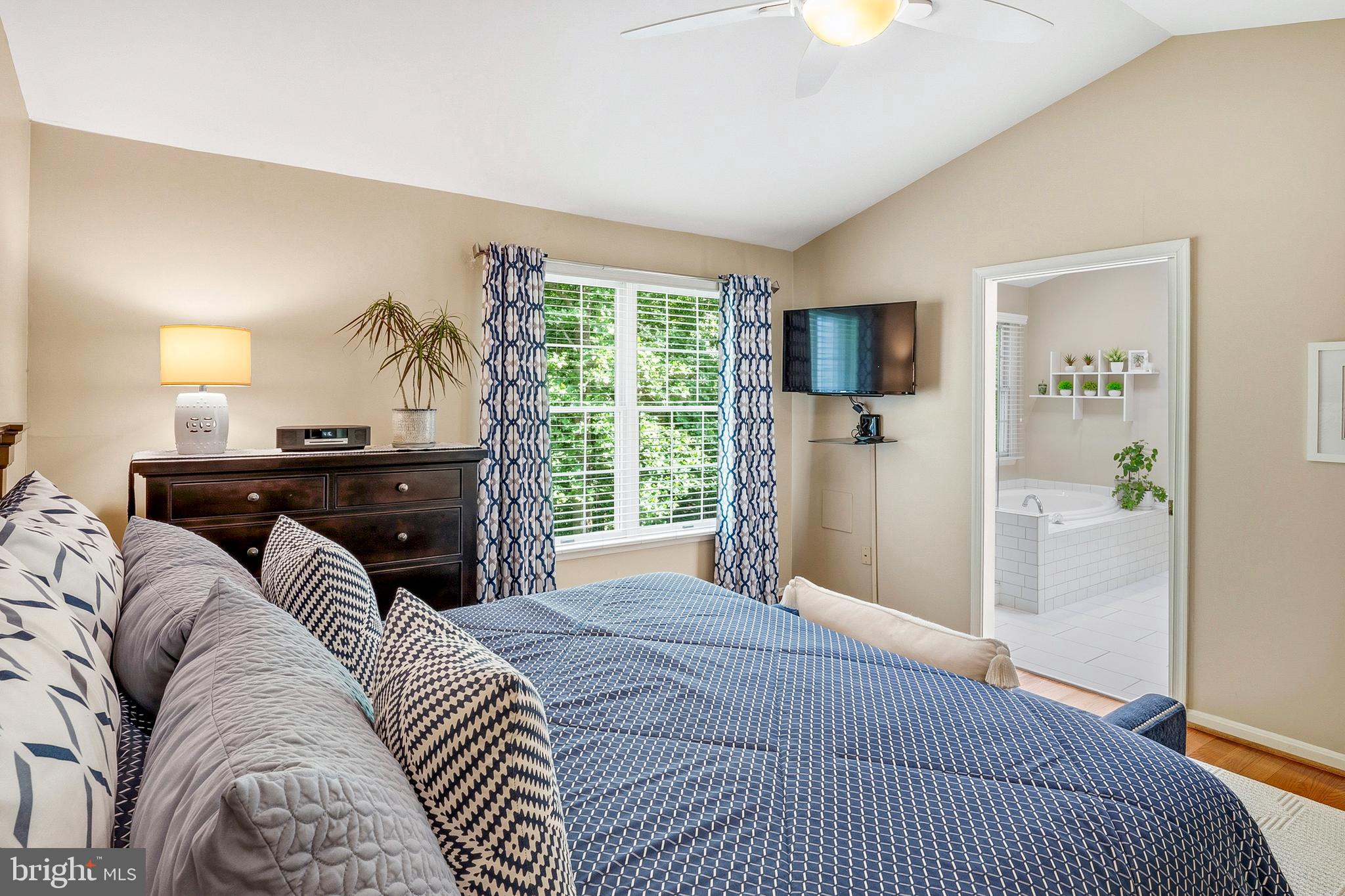 TOWNHOMES OF TIMBERLAND - Residential