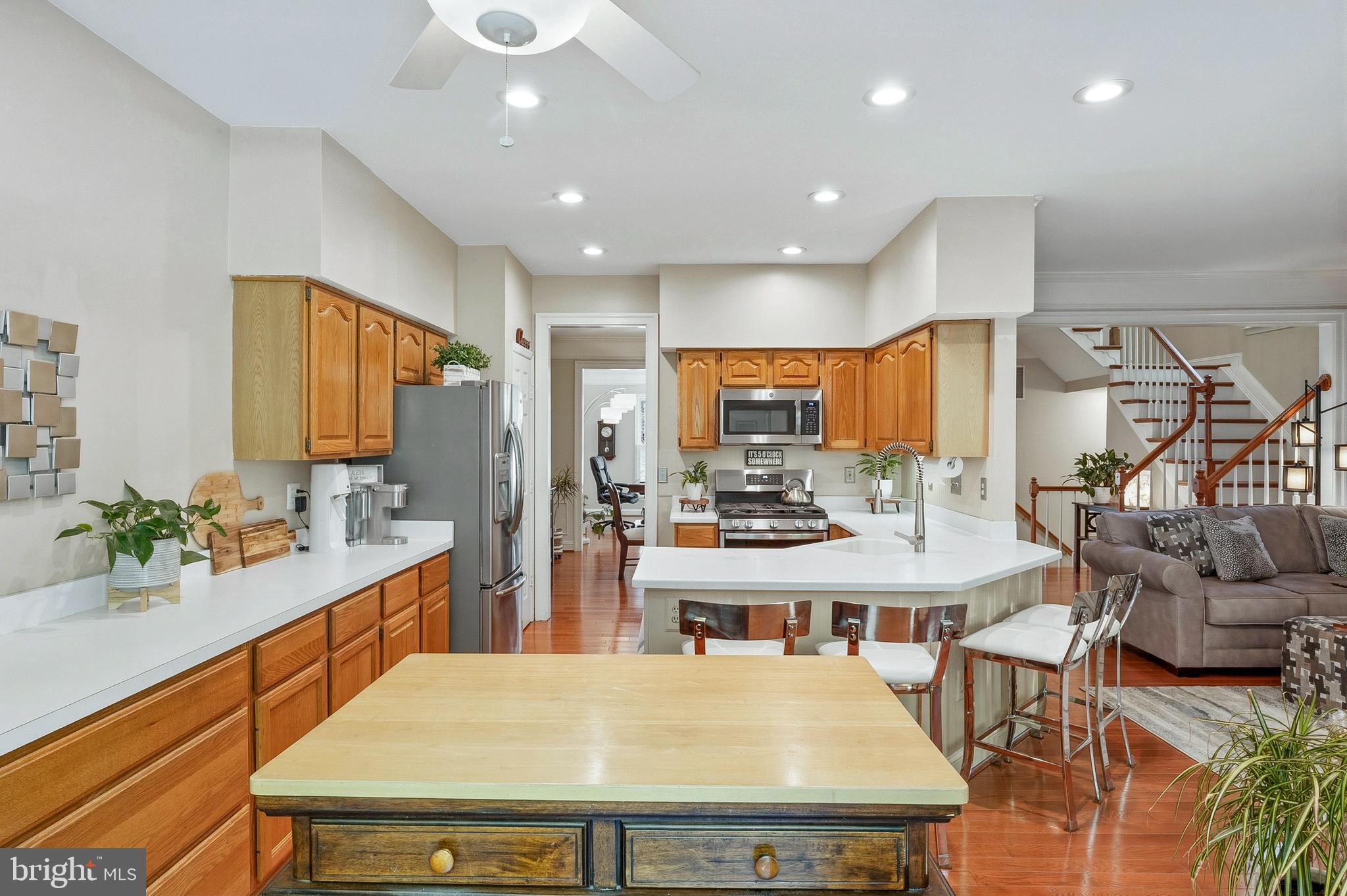 TOWNHOMES OF TIMBERLAND - Residential