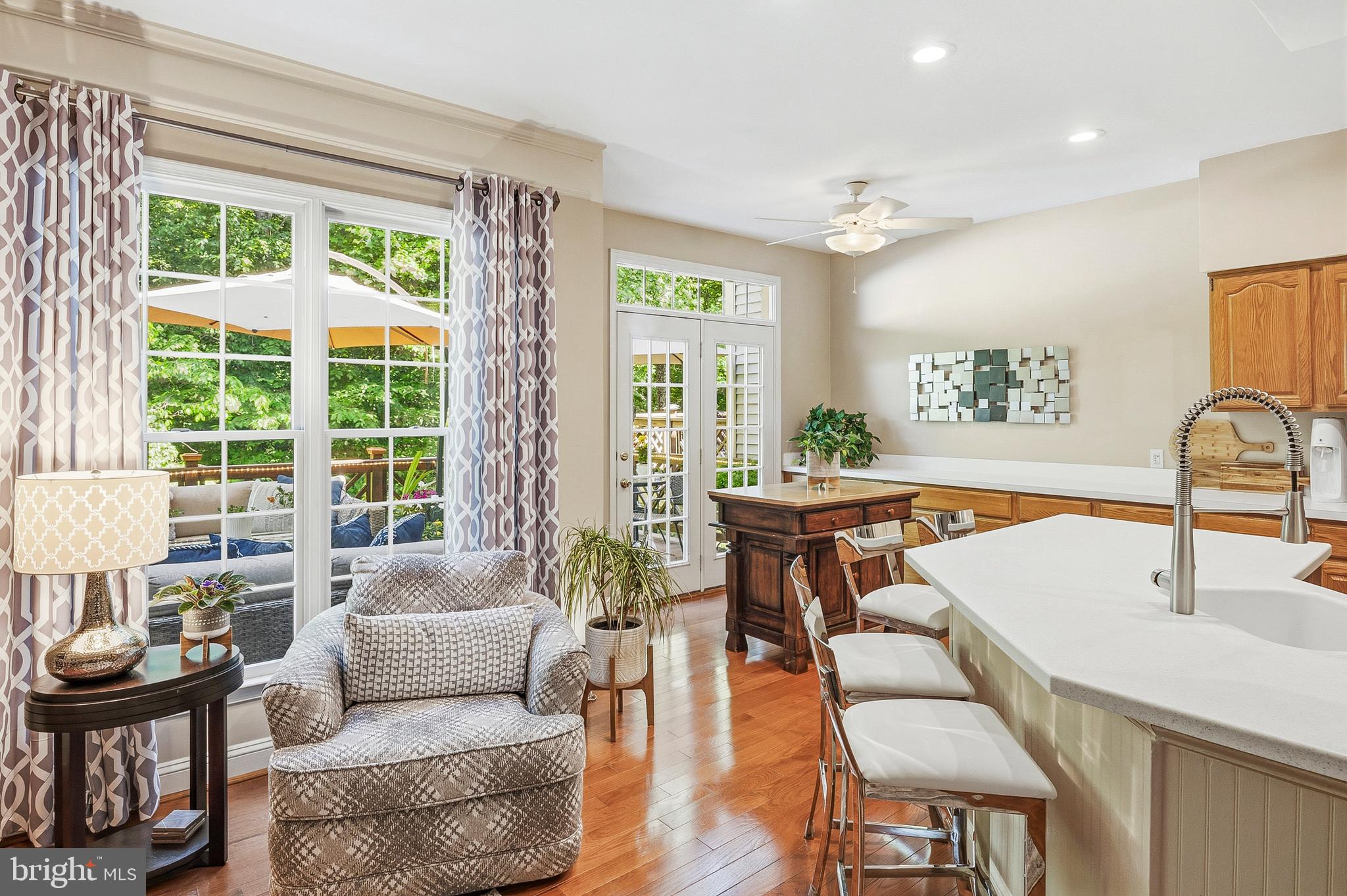 TOWNHOMES OF TIMBERLAND - Residential