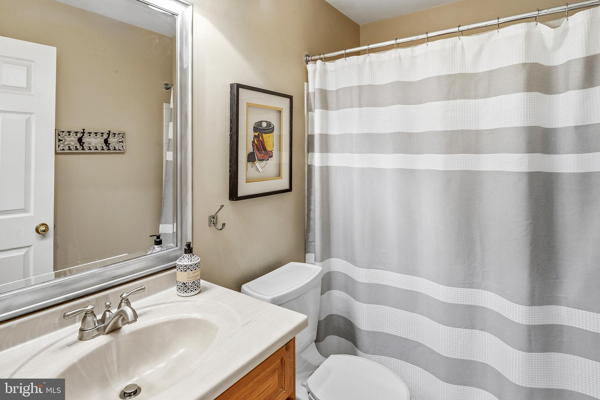 TOWNHOMES OF TIMBERLAND - Residential