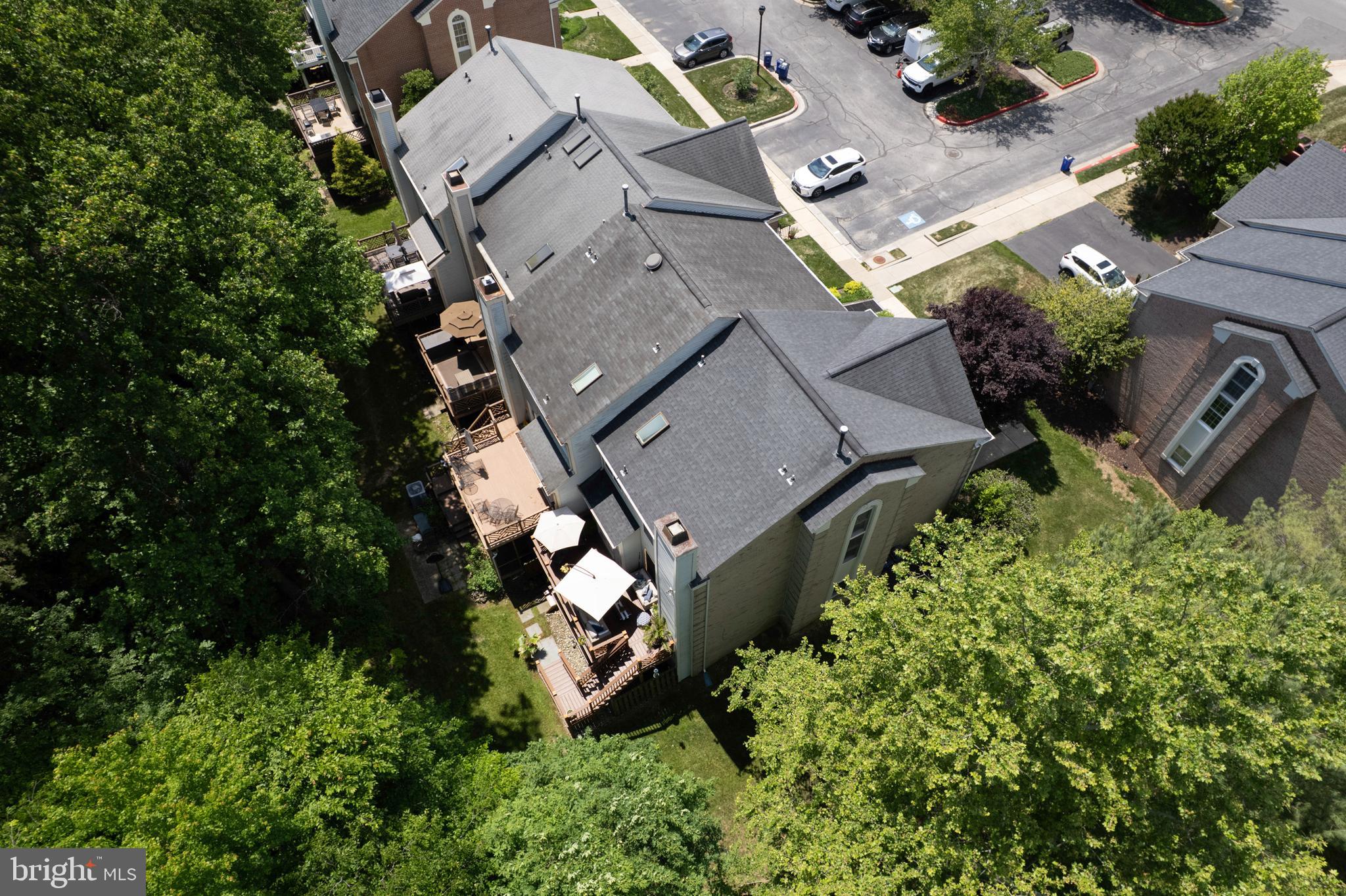 TOWNHOMES OF TIMBERLAND - Residential