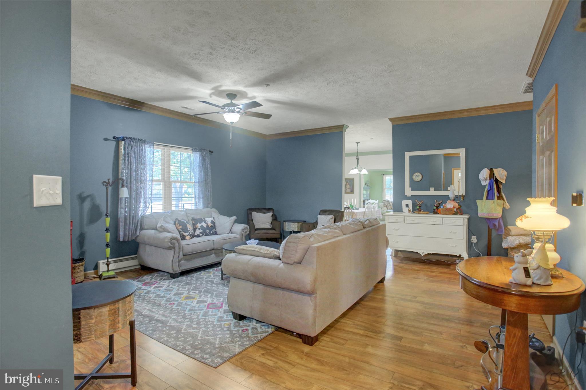 SUMMERLAND MANOR - Residential