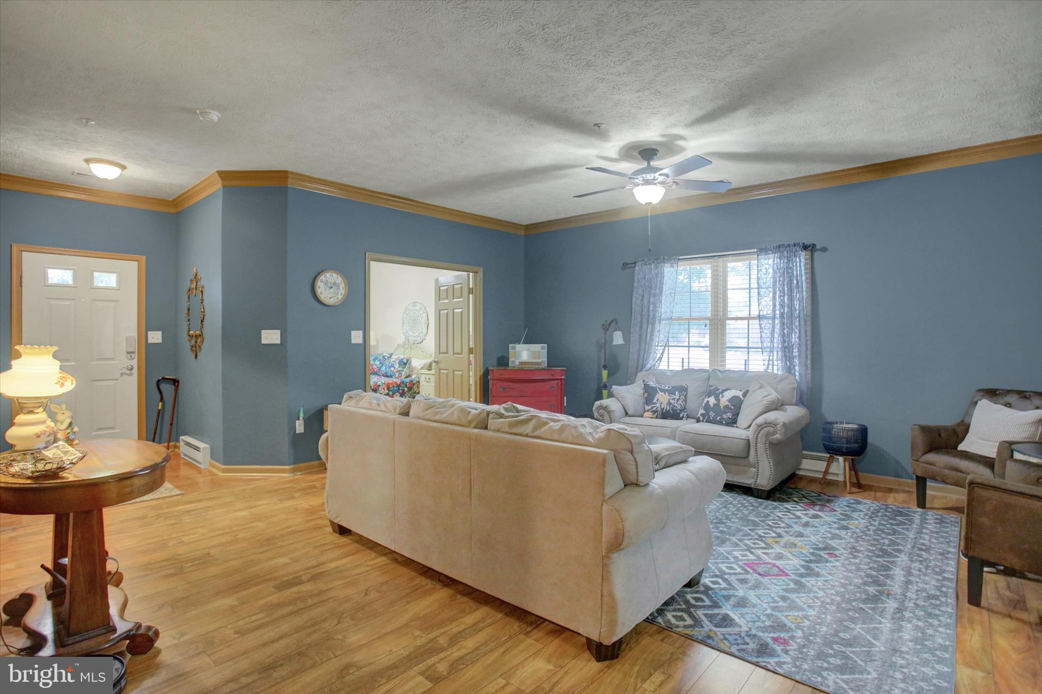 SUMMERLAND MANOR - Residential