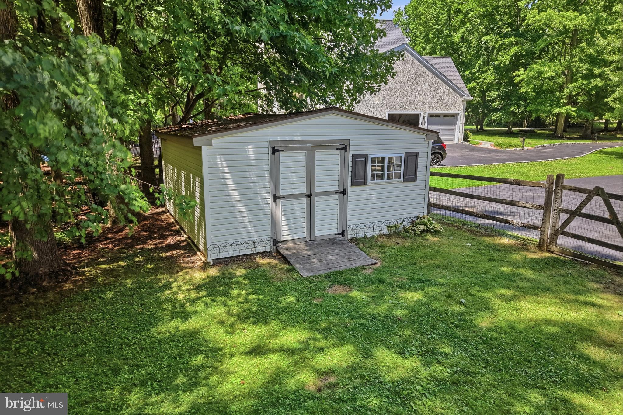 GREENBRIAR - Residential