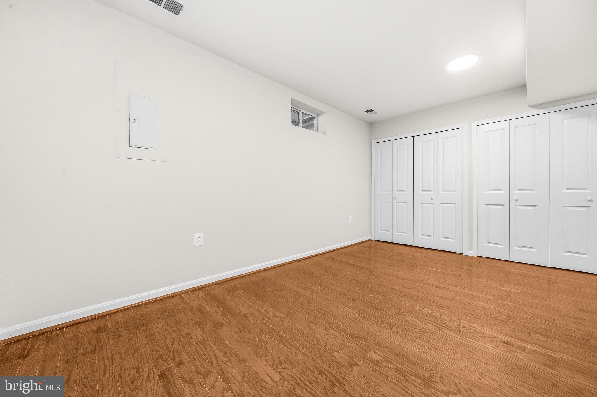 SYCAMORE HILL - Residential