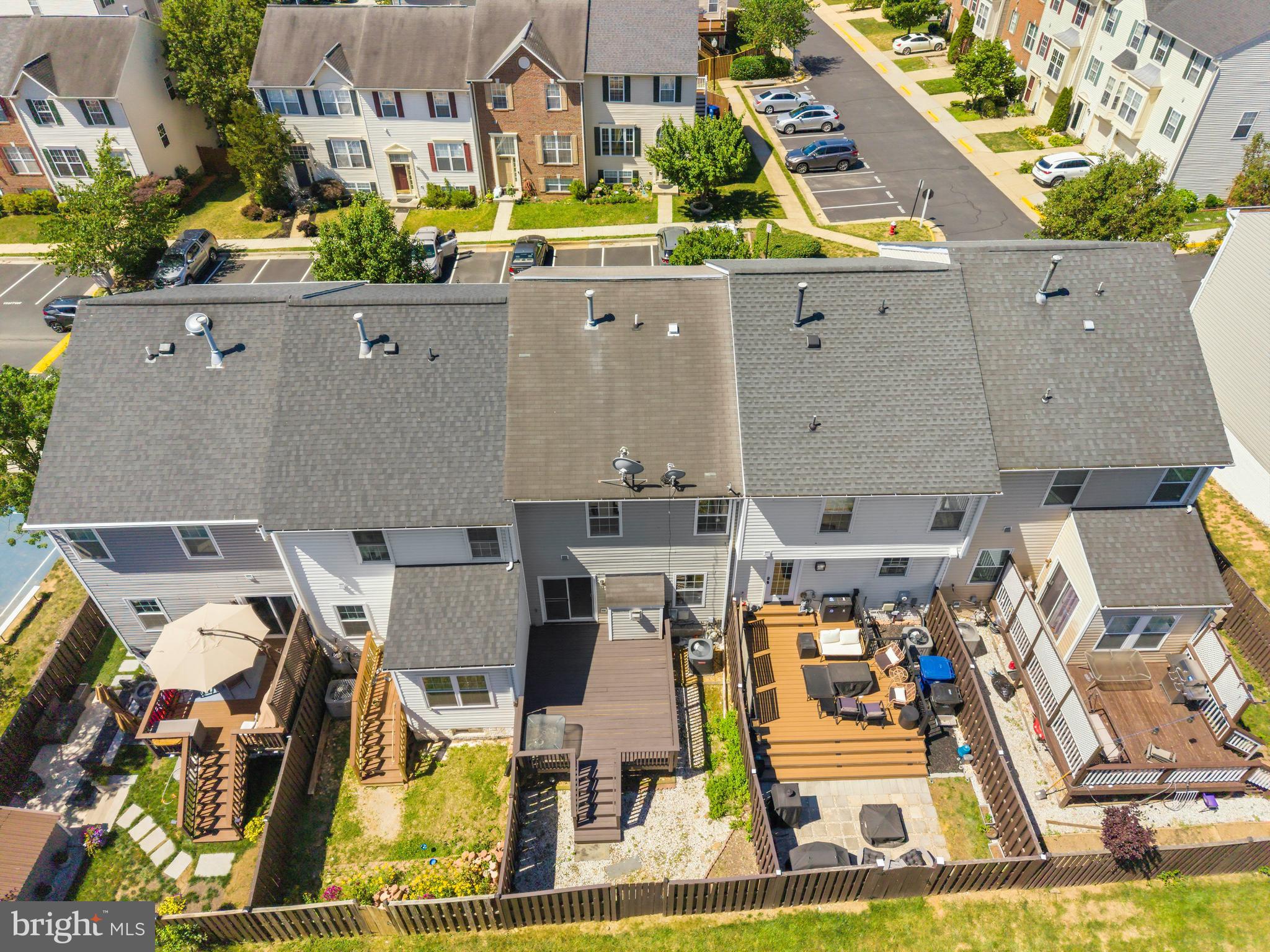 SYCAMORE HILL - Residential
