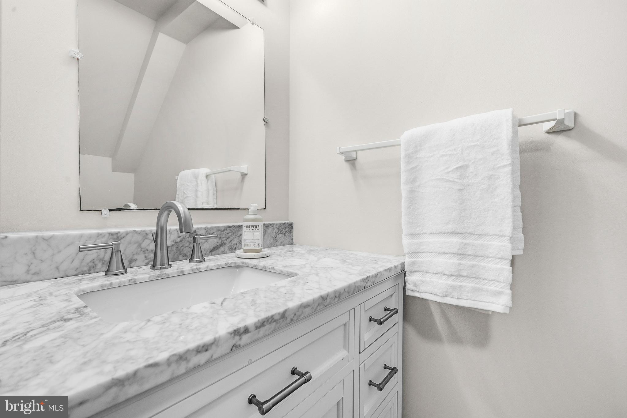SYCAMORE HILL - Residential