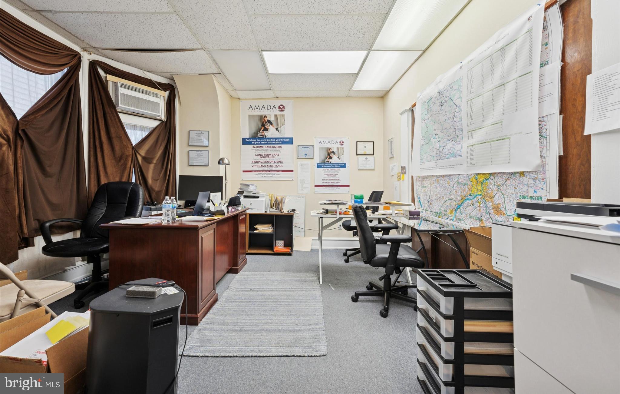 LLANERCH - Commercial Sale