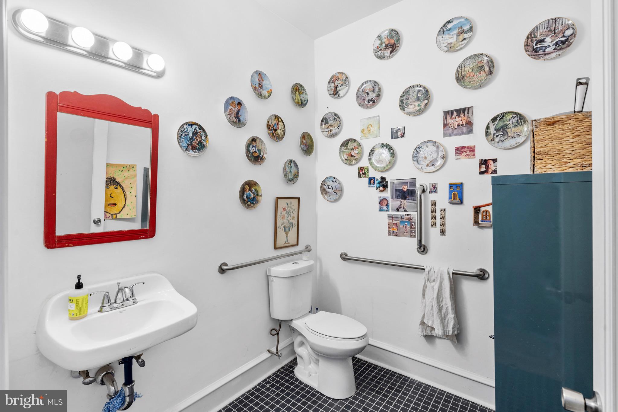 MT AIRY (WEST) - Residential