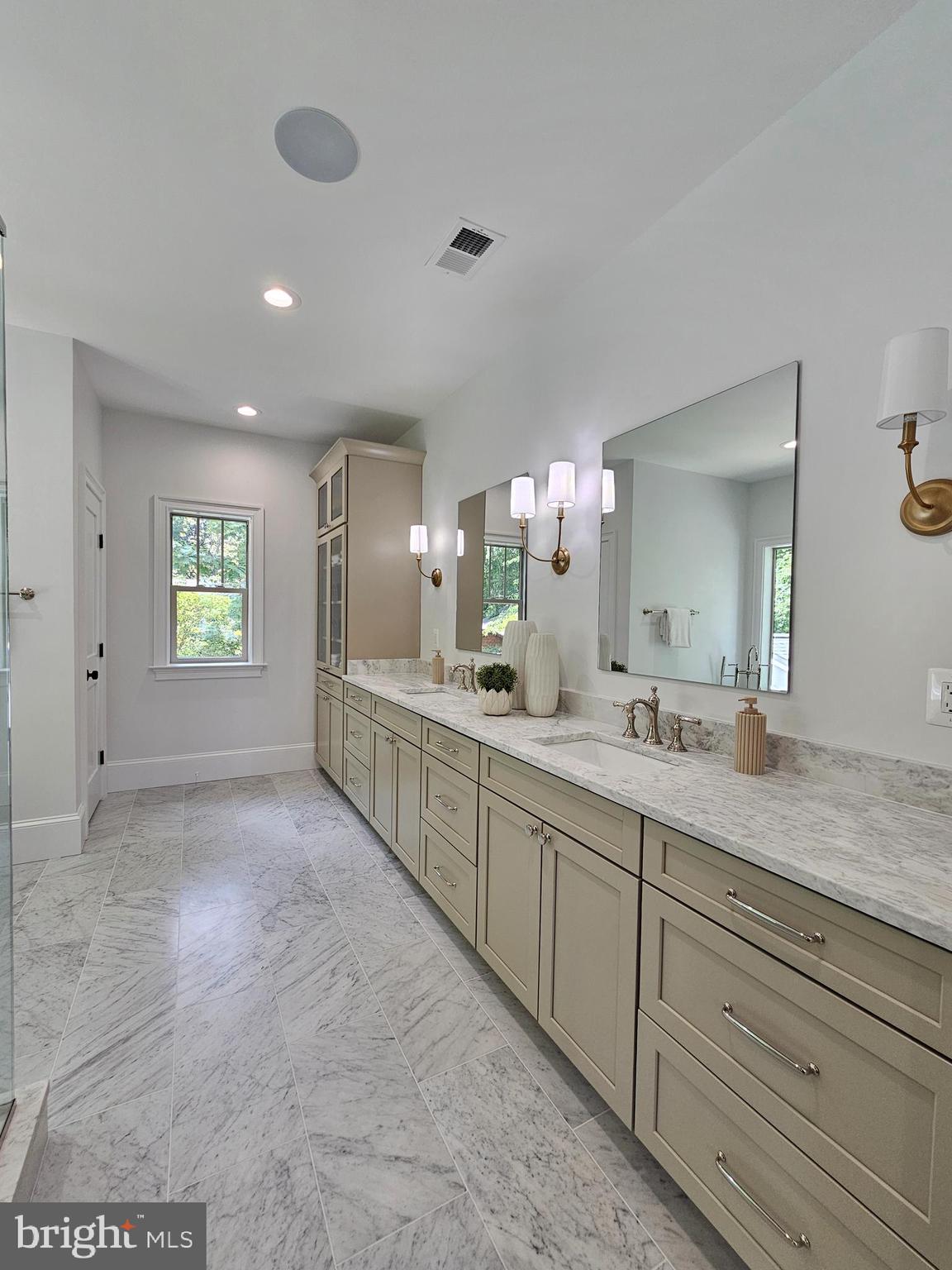 OAK HAVEN - Residential