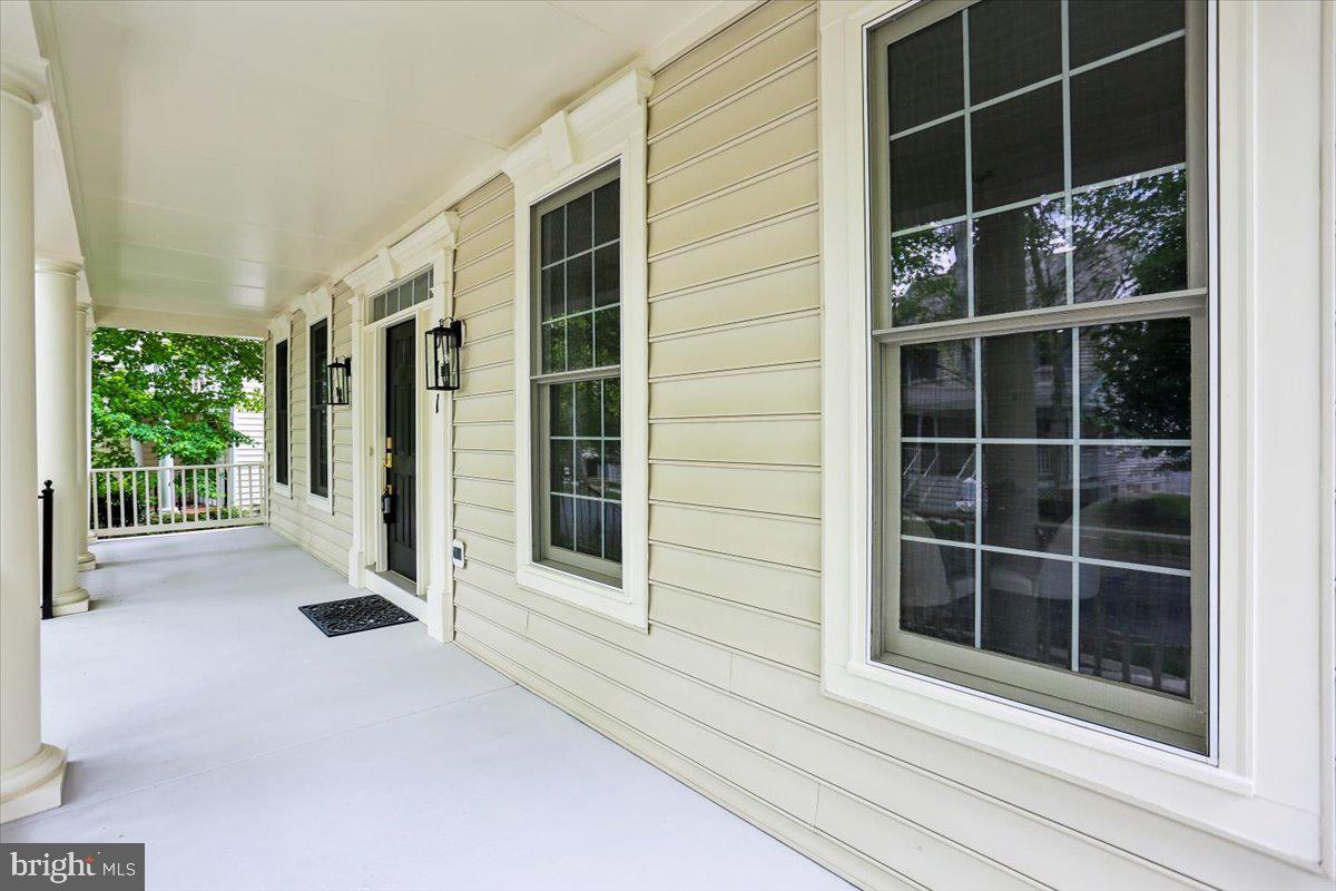 KING FARM WATKINS POND - Residential