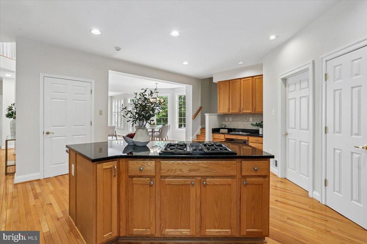 KING FARM WATKINS POND - Residential