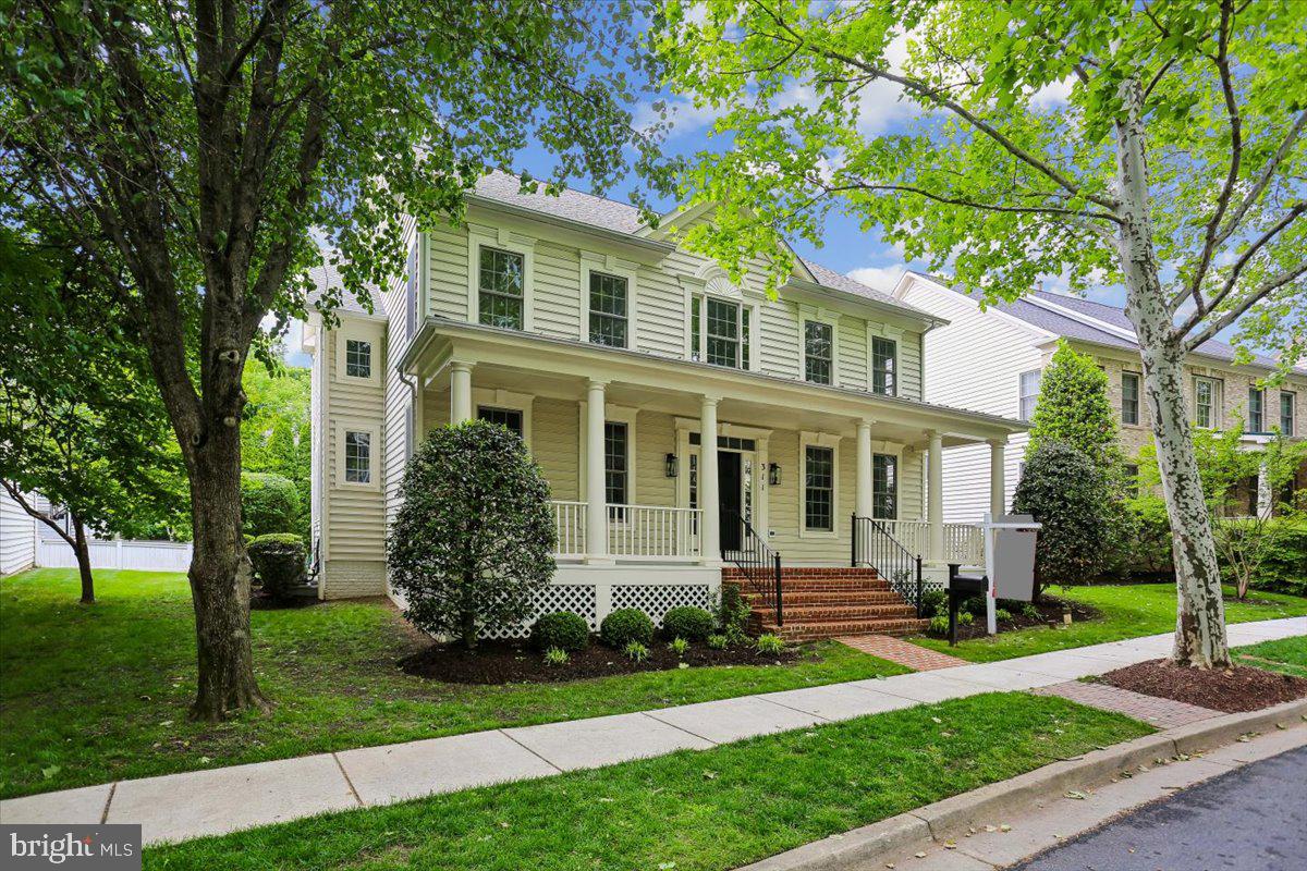 KING FARM WATKINS POND - Residential