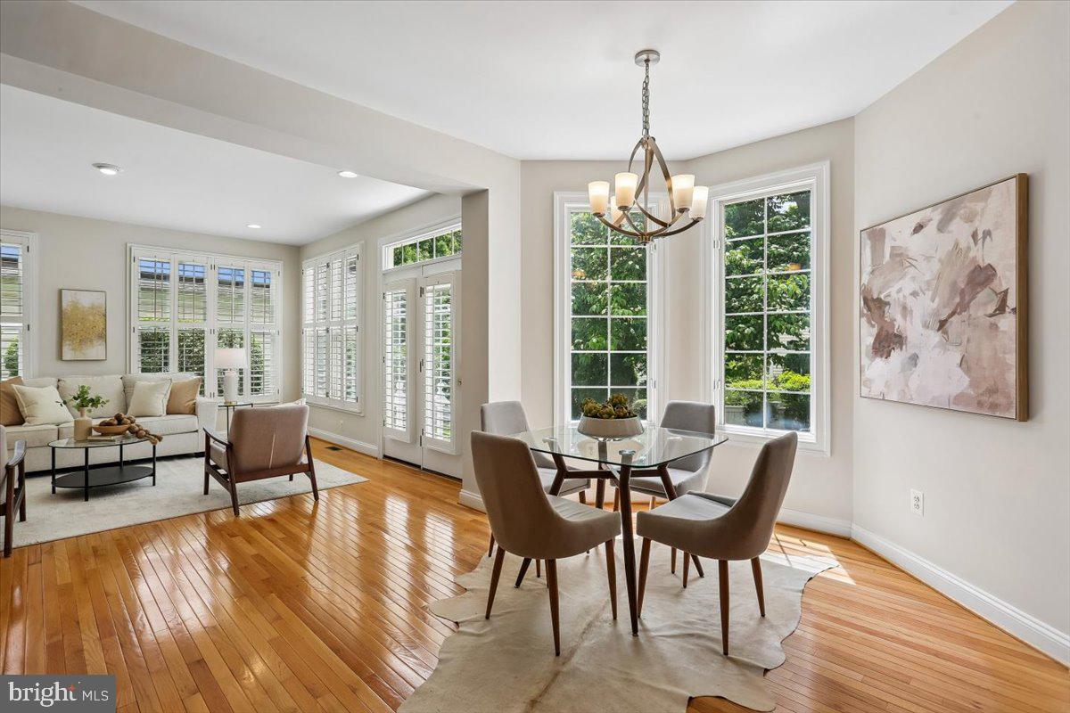 KING FARM WATKINS POND - Residential
