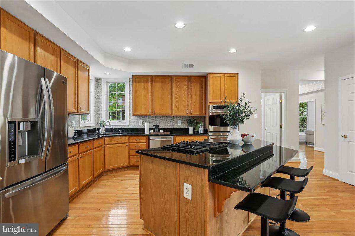 KING FARM WATKINS POND - Residential