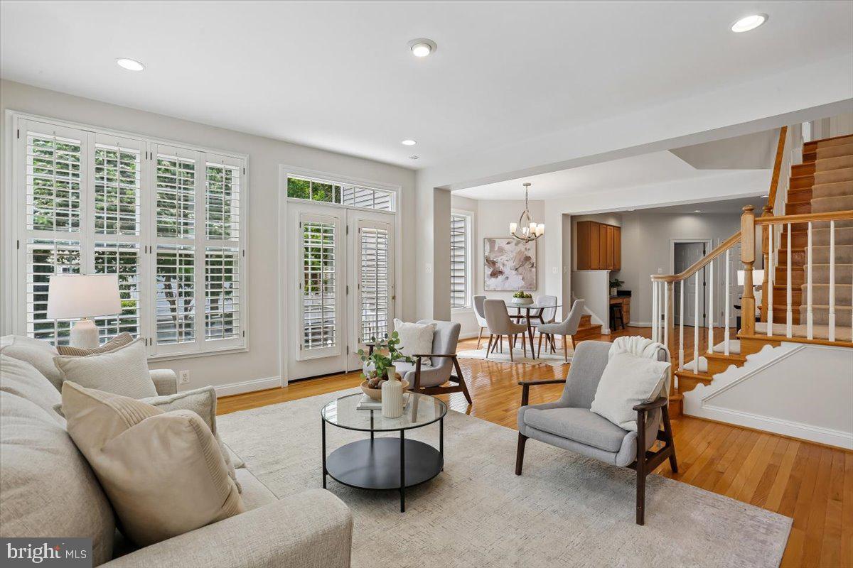 KING FARM WATKINS POND - Residential