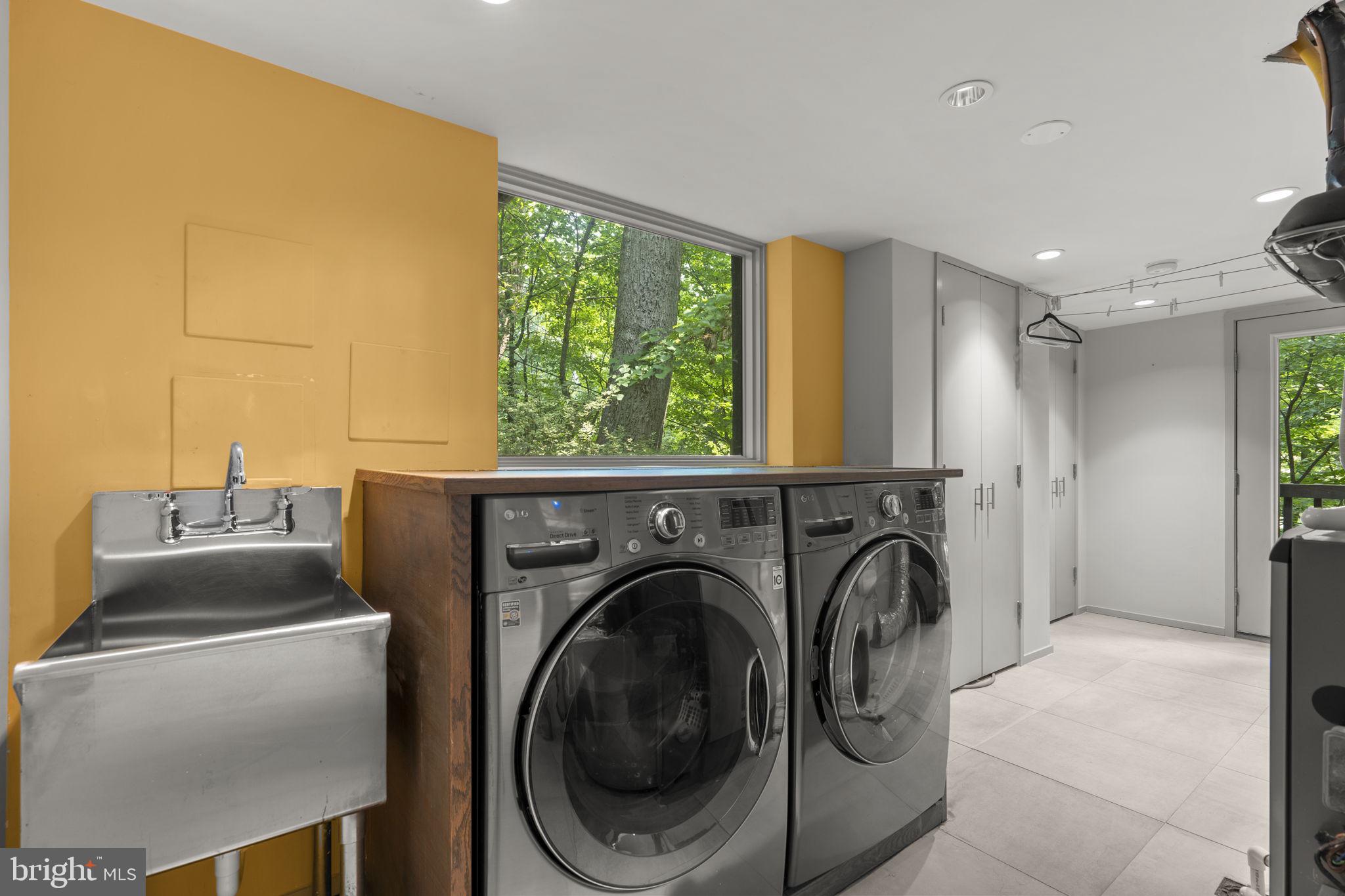 GLEN ECHO HEIGHTS - Residential