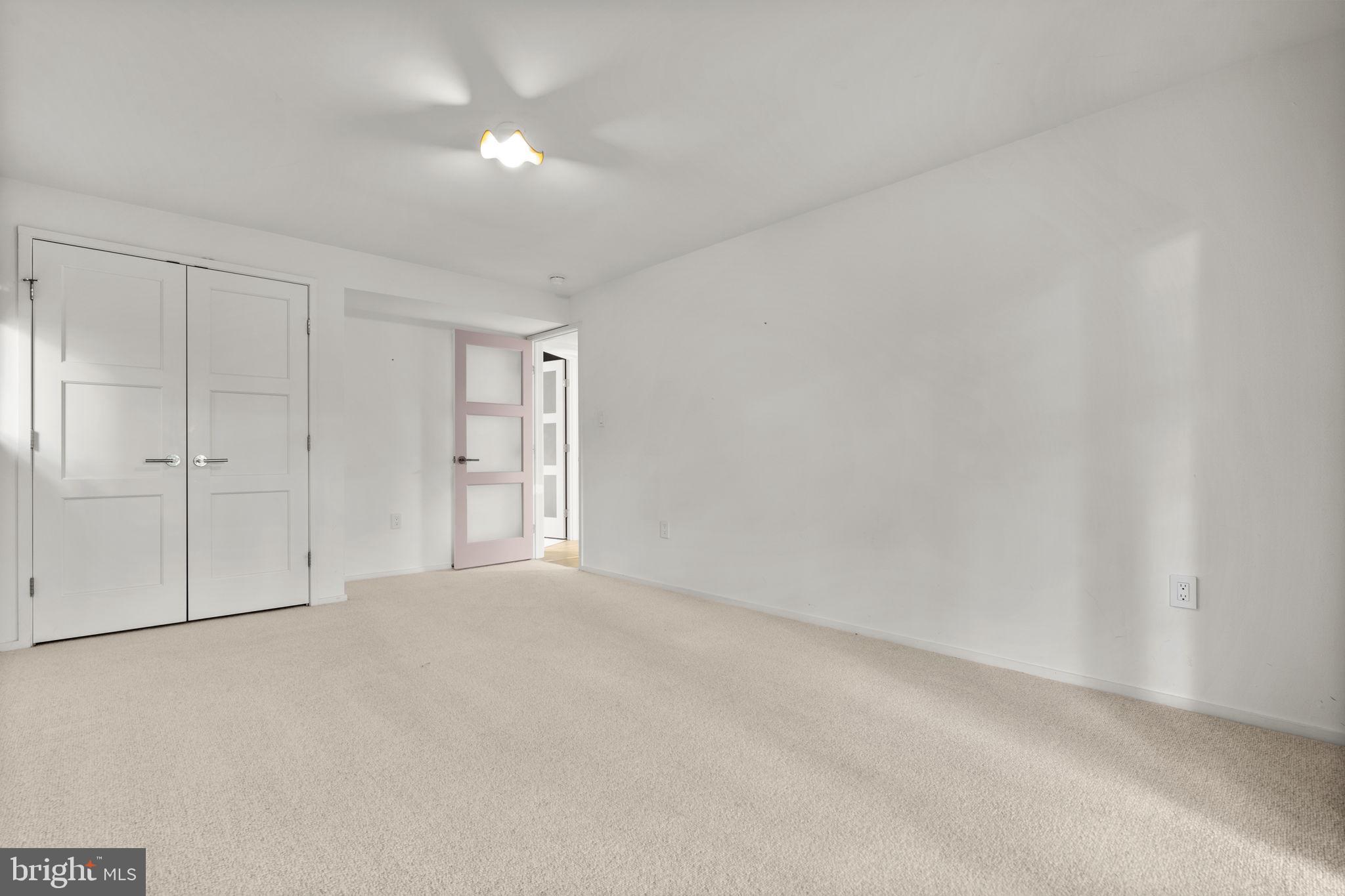 GLEN ECHO HEIGHTS - Residential