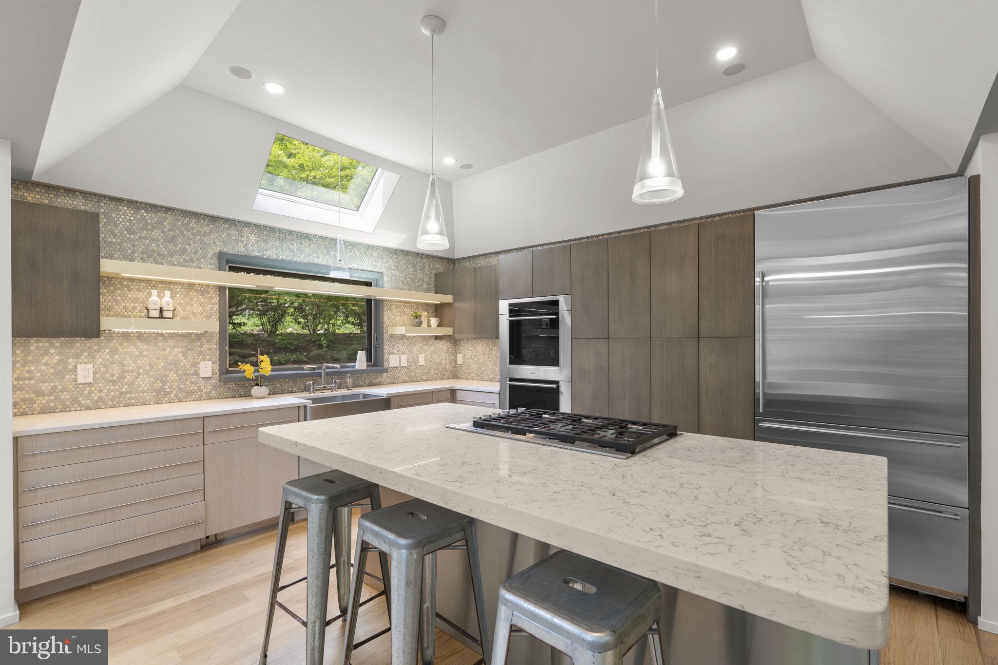 GLEN ECHO HEIGHTS - Residential