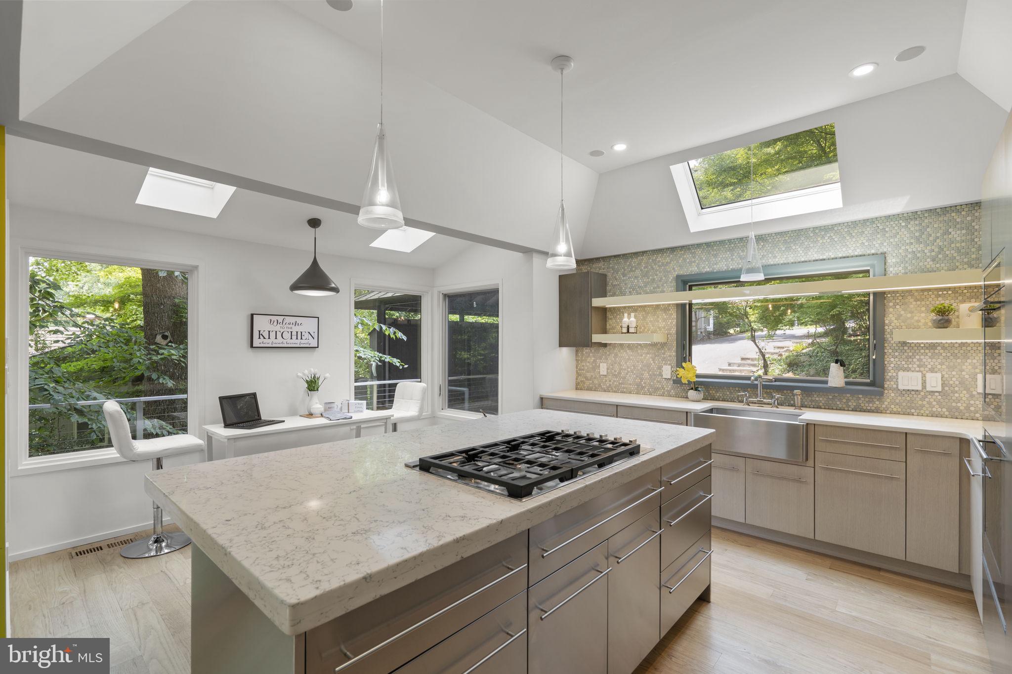 GLEN ECHO HEIGHTS - Residential