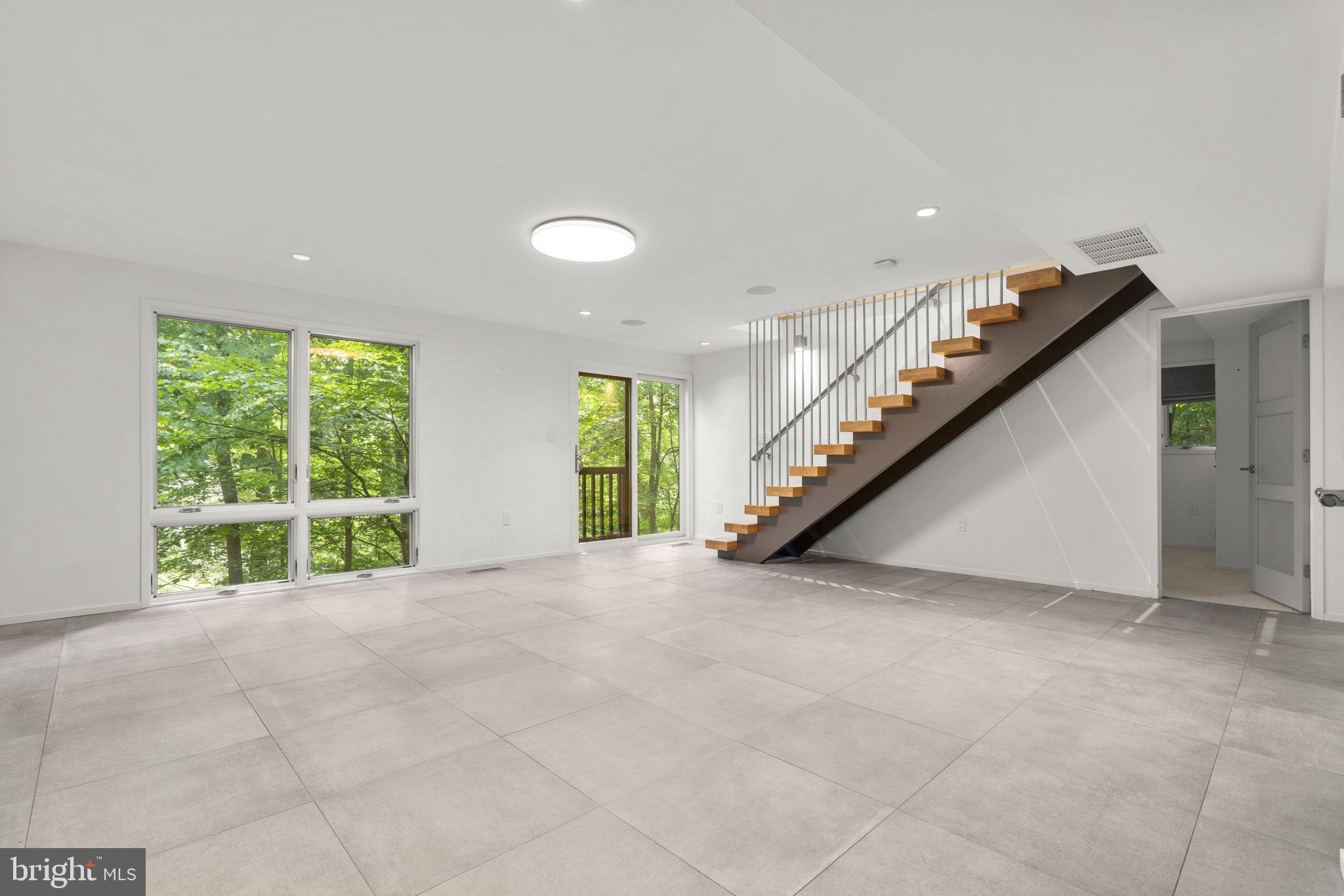 GLEN ECHO HEIGHTS - Residential