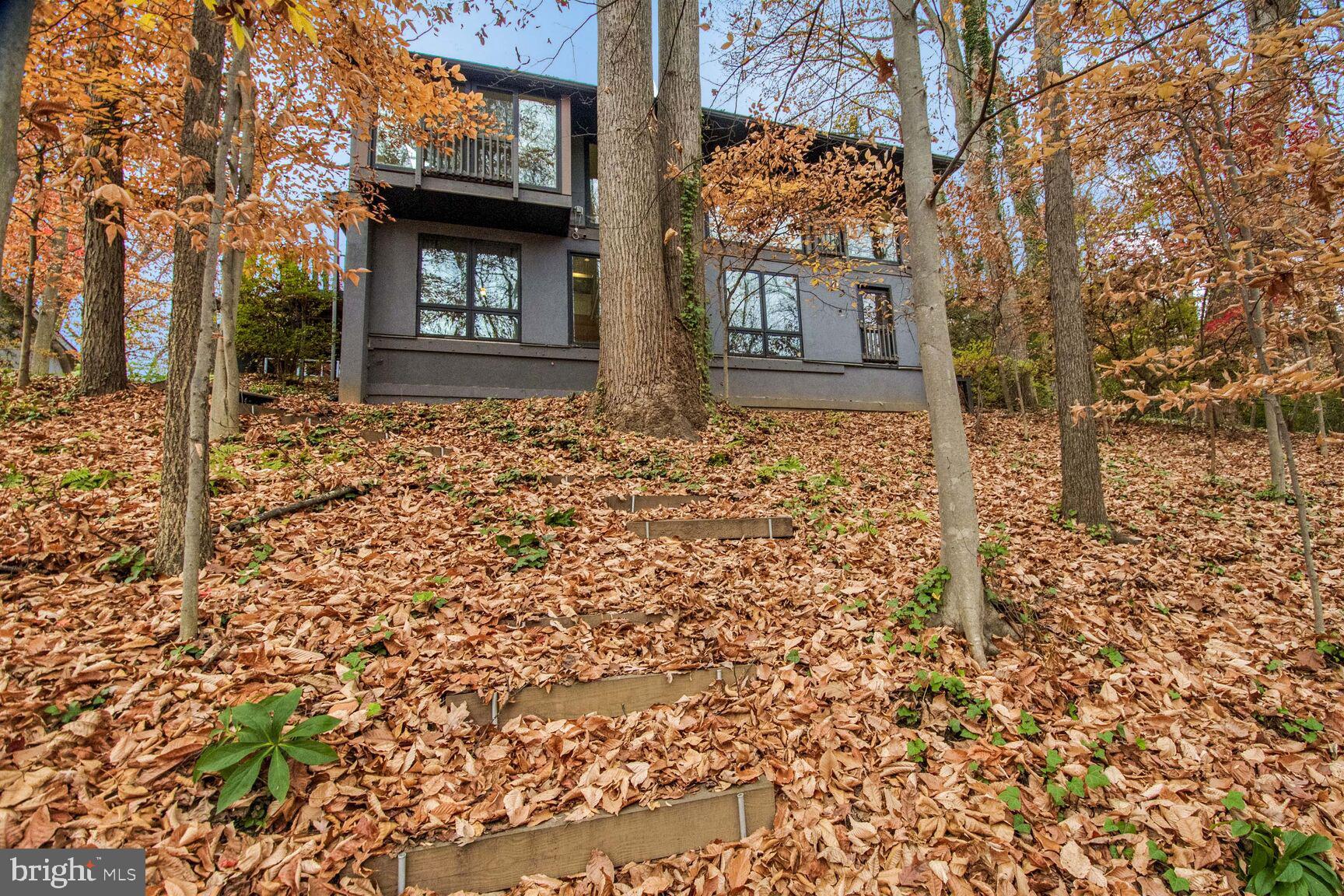 GLEN ECHO HEIGHTS - Residential