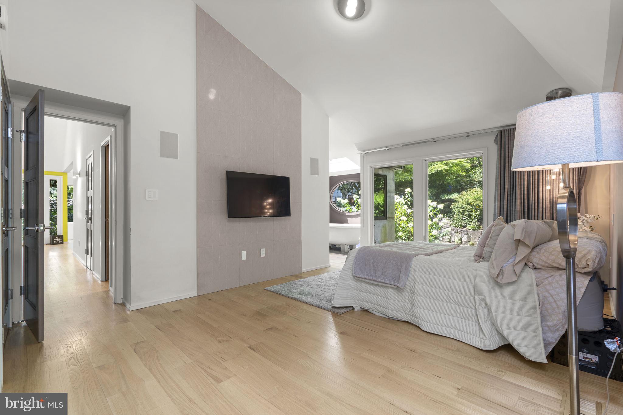 GLEN ECHO HEIGHTS - Residential