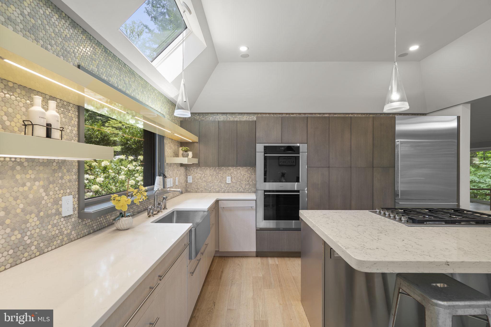 GLEN ECHO HEIGHTS - Residential