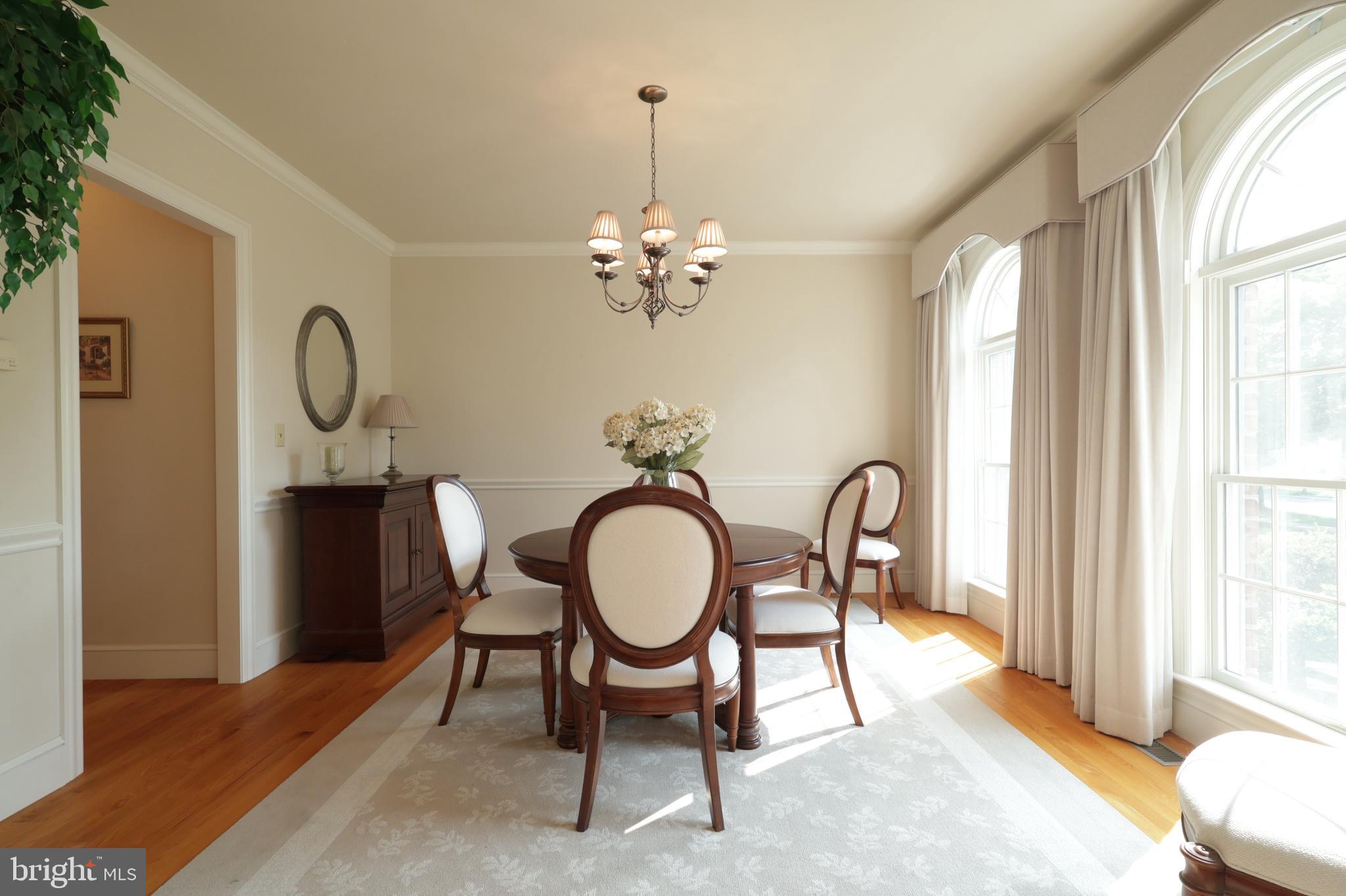 THOMPSON WOODS - Residential