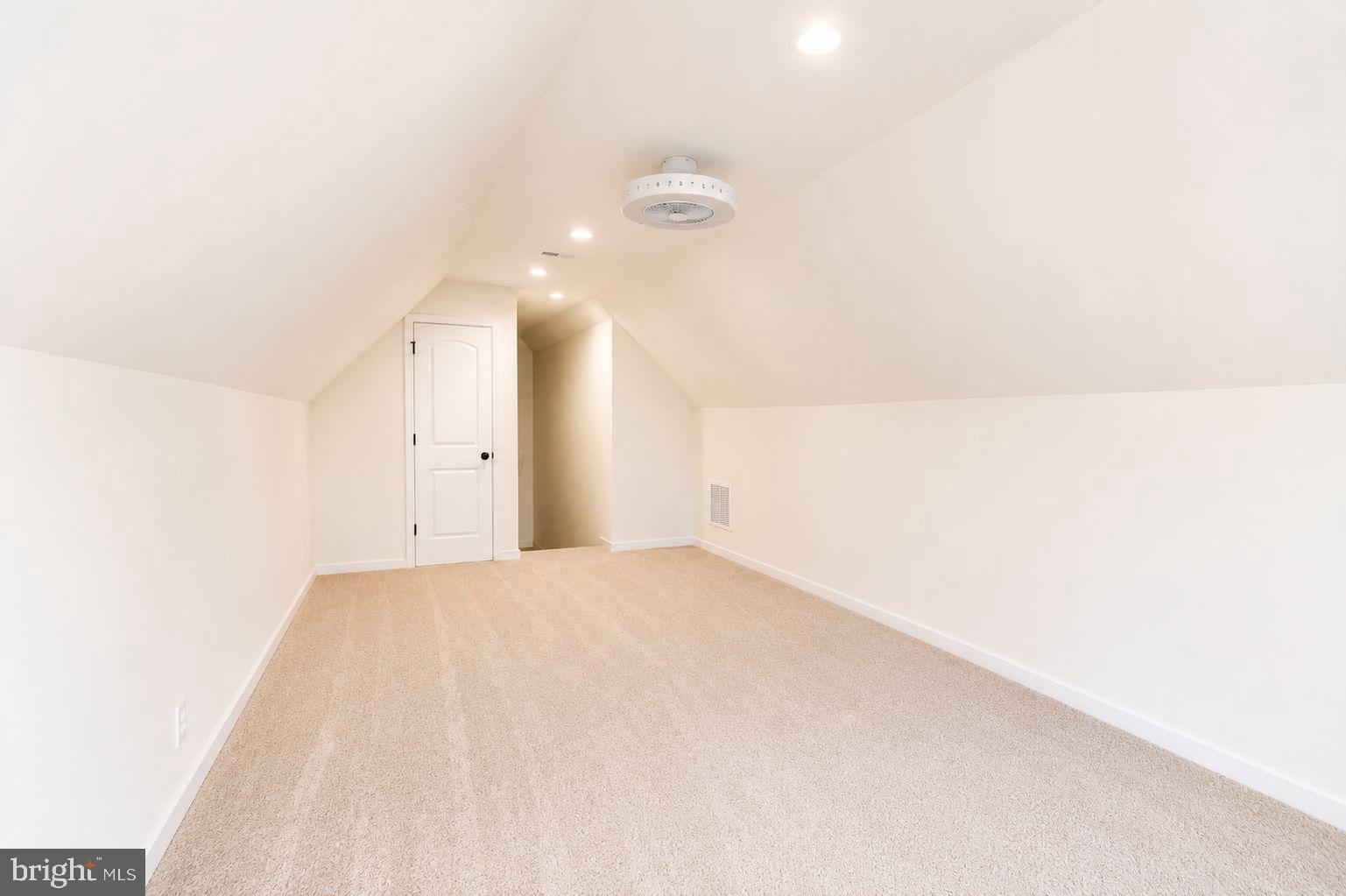 BISHOPS PARK - Residential